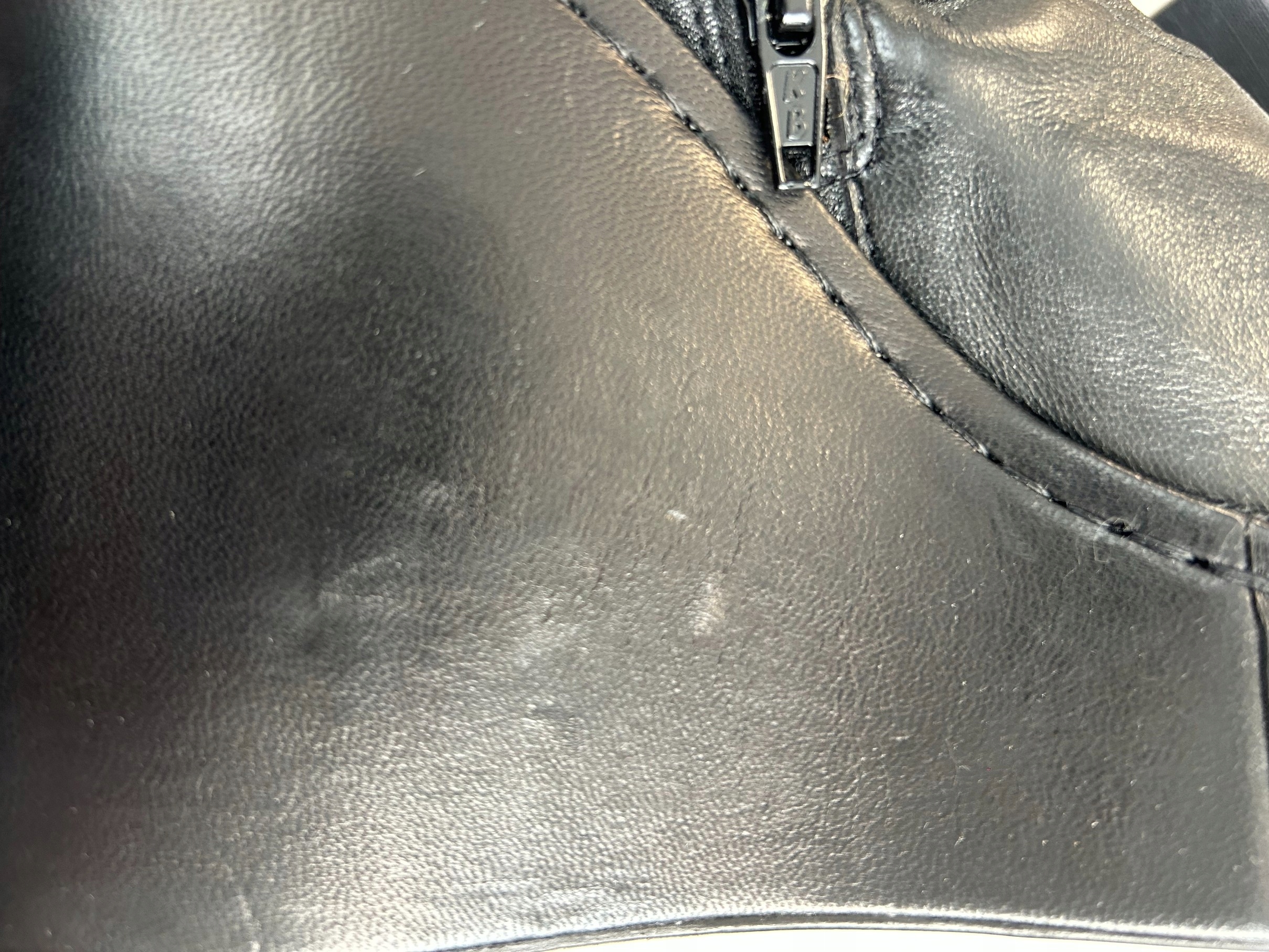 MIISTA Kozaki na obcasie r.40 Kolekcja 2023