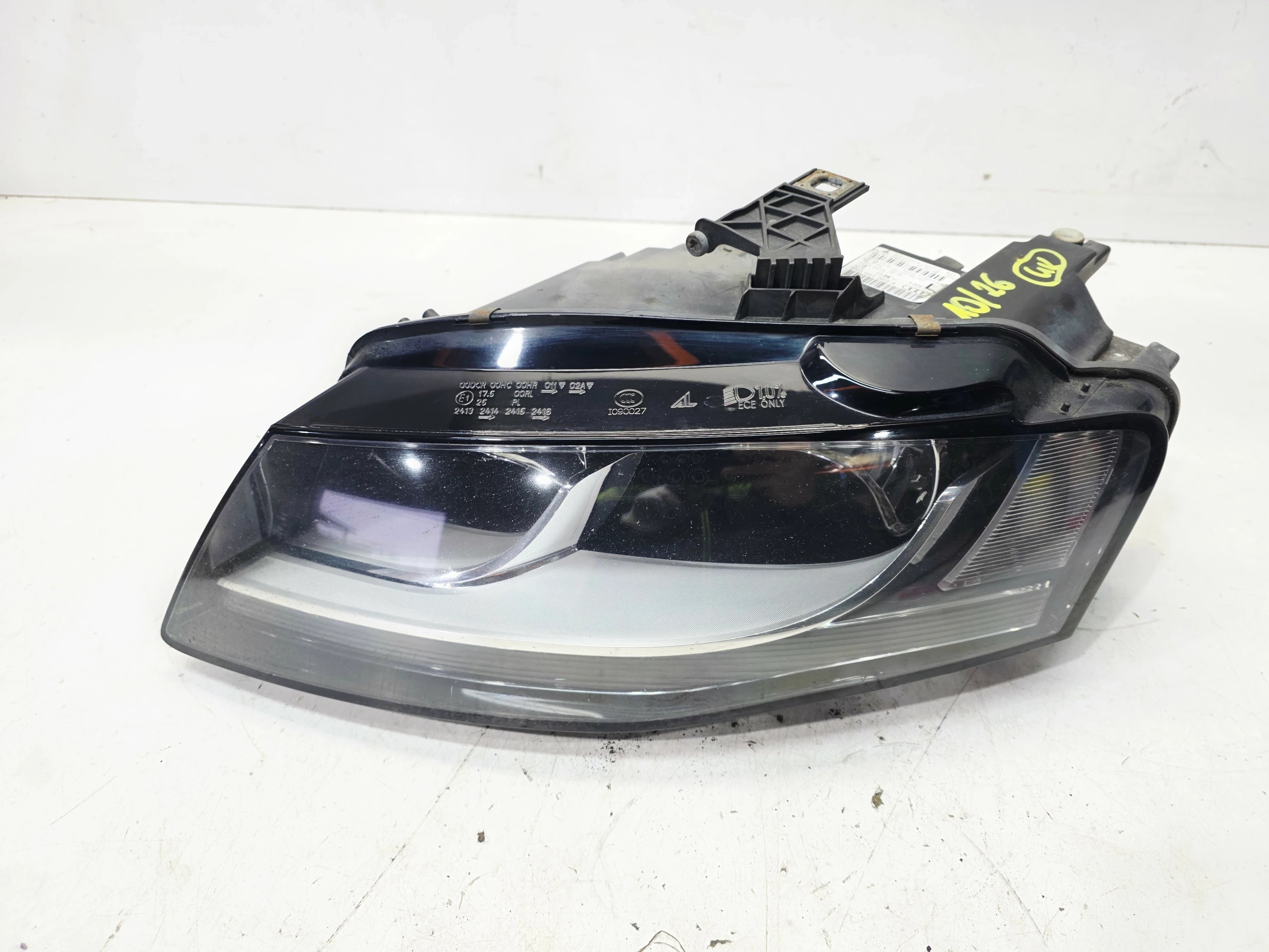 REFLEKTOR light left front AUDI A4 B8 8K0941003A UK 10/26