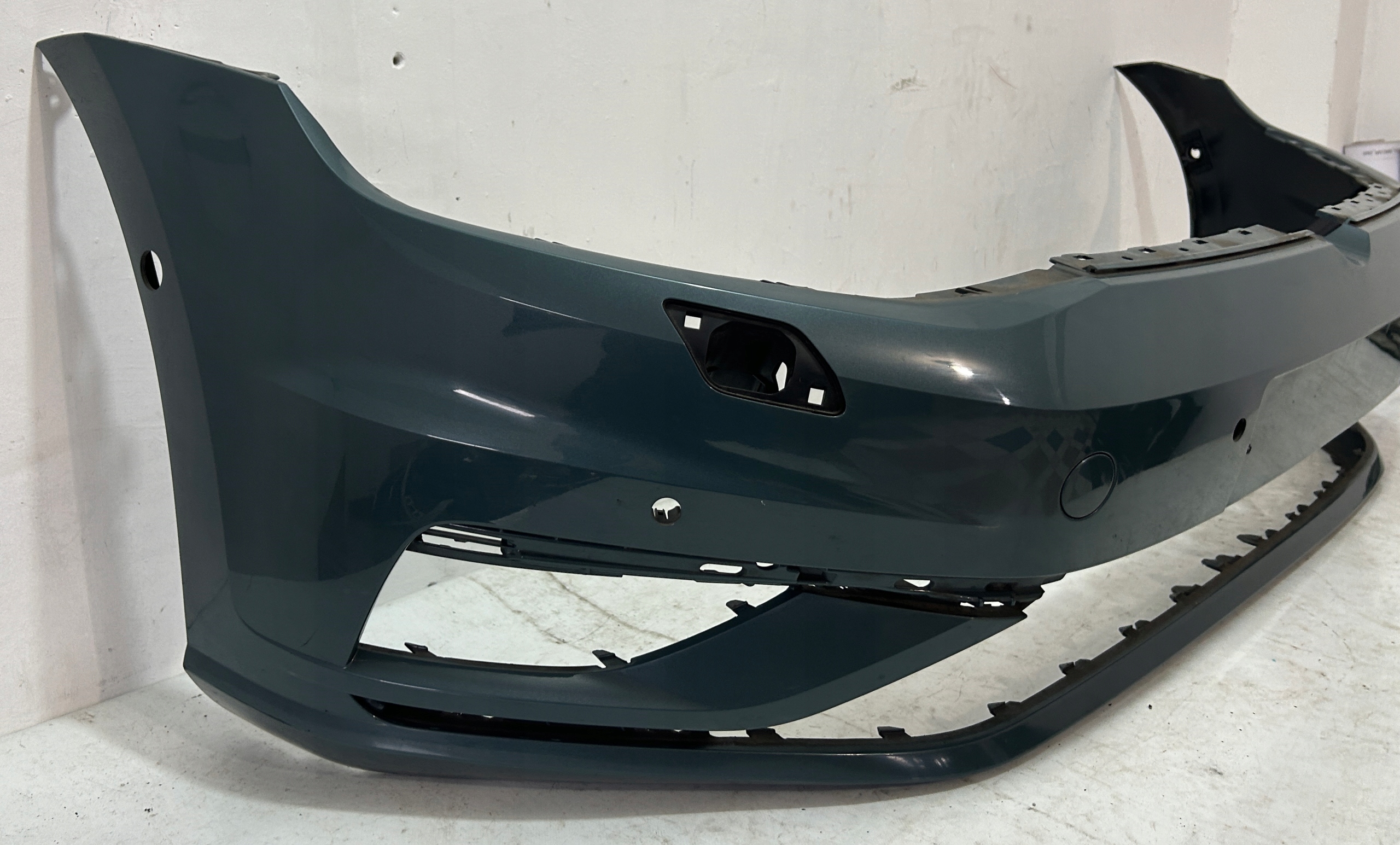 bumper front front VW GOLF VII LIFT 6X PDC washers
