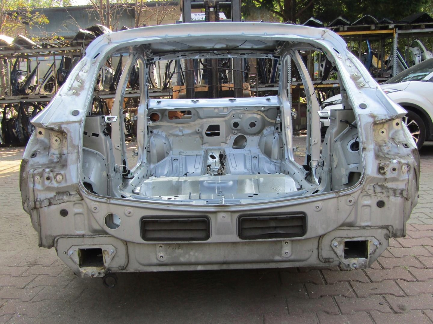 PAS TYLNY TYŁ WANNA 5D Z189 ASTRA K HB