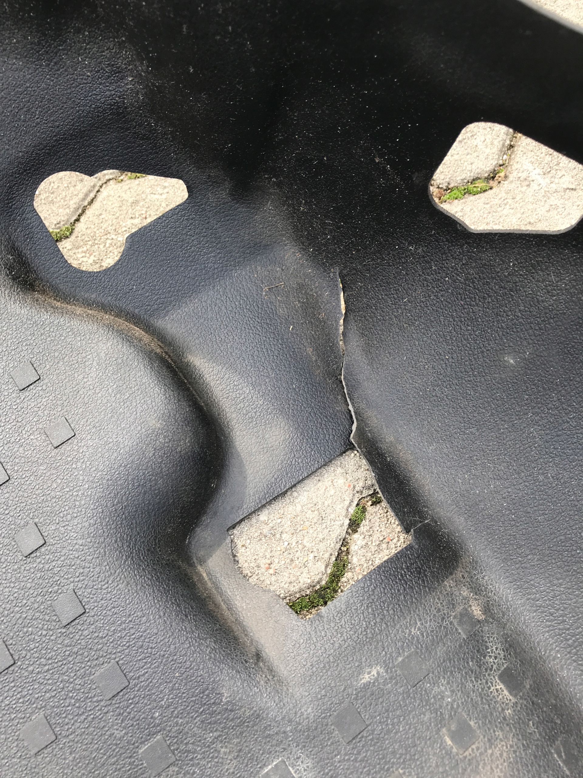 mats left driver´s VW CADDY III LIFT 2K1863781