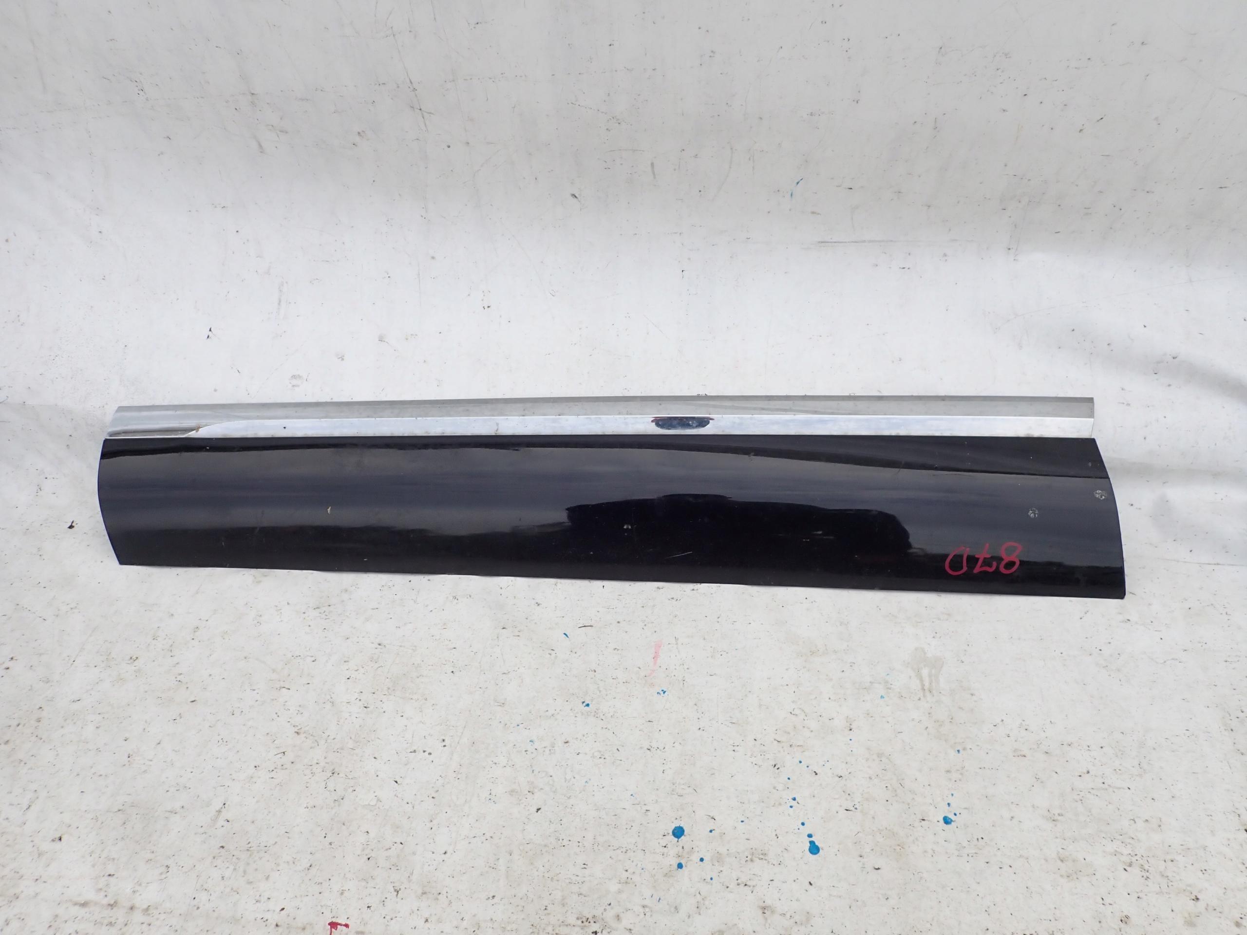 VW TOUAREG II 2 10-18 cap moulding door left front