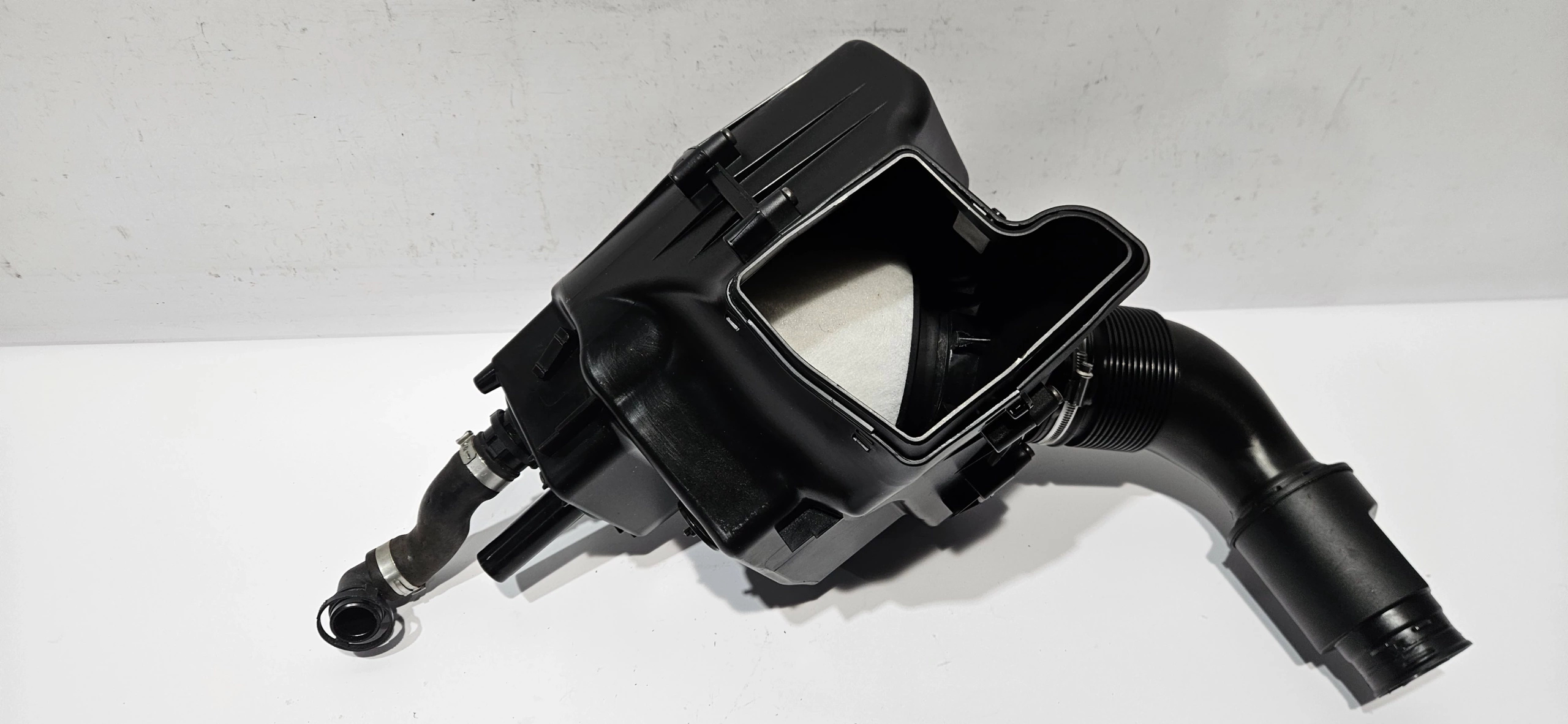 Gehäuse filter luft AUDI A8 D4 S8 Original 4H0133824