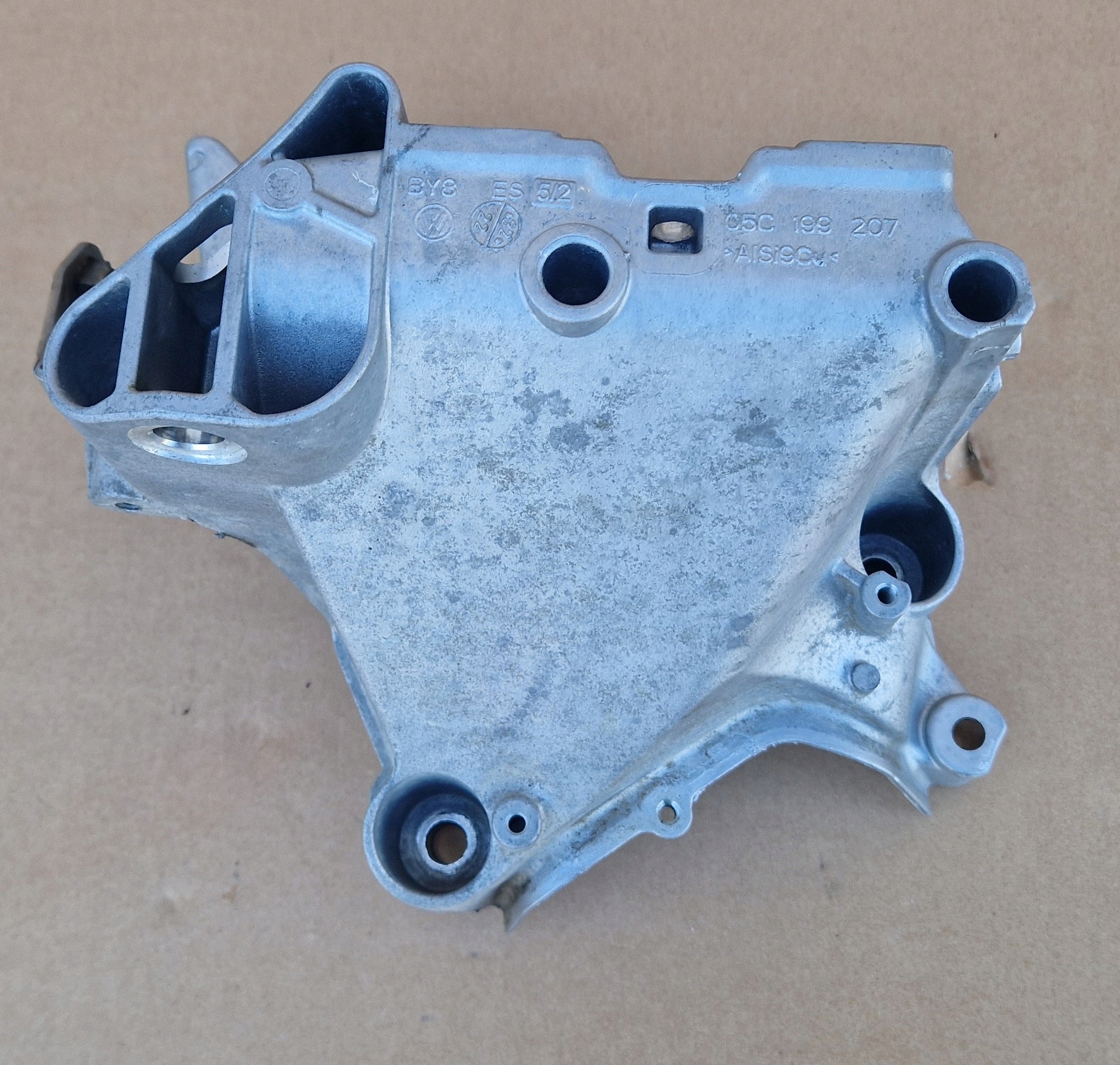 engine mount 05C199207 VW AUDI SKODA 1.0 TSI as new
