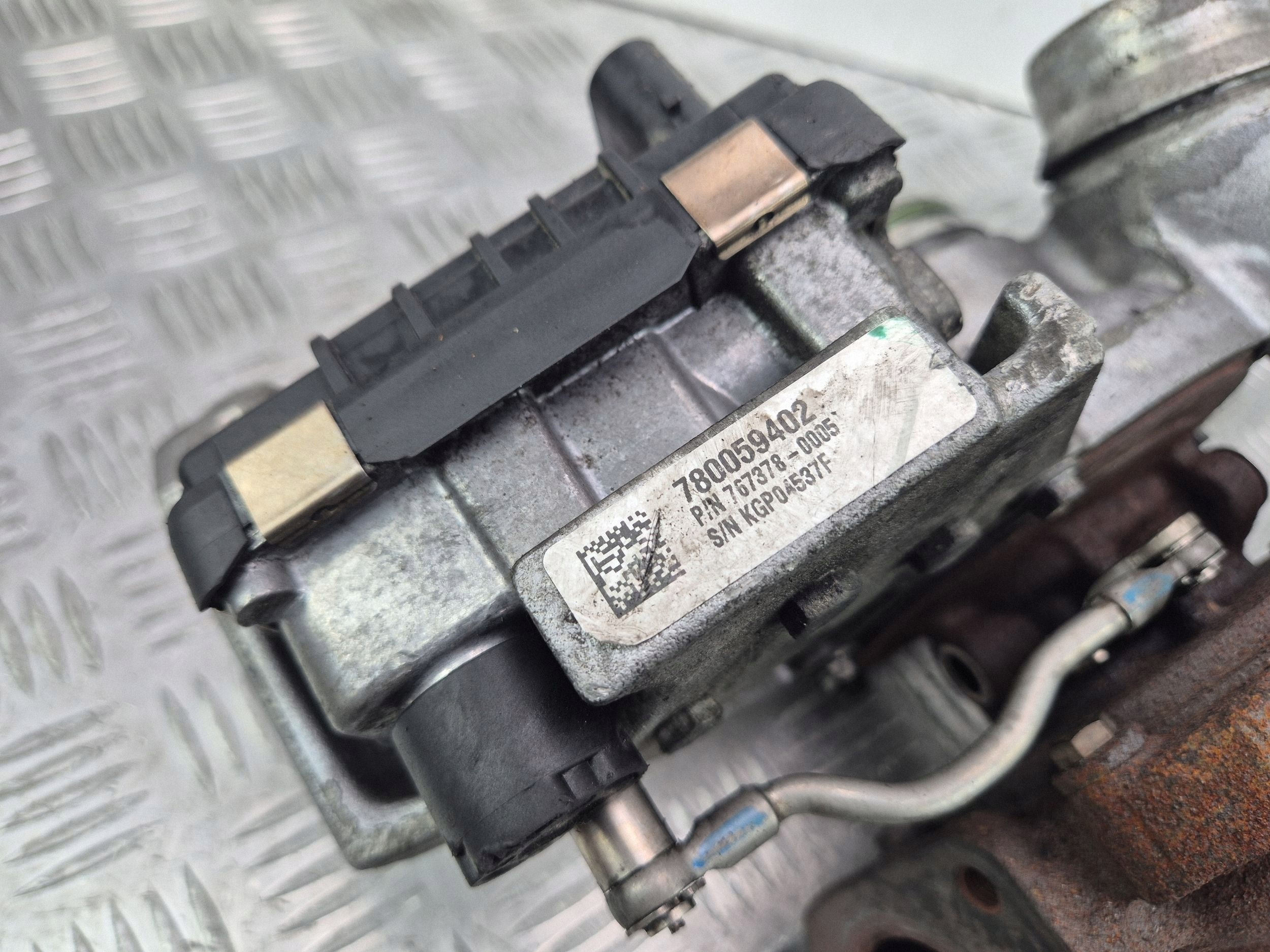 BMW 3 E90 E91 318d Turbo N47D20A 780059402
