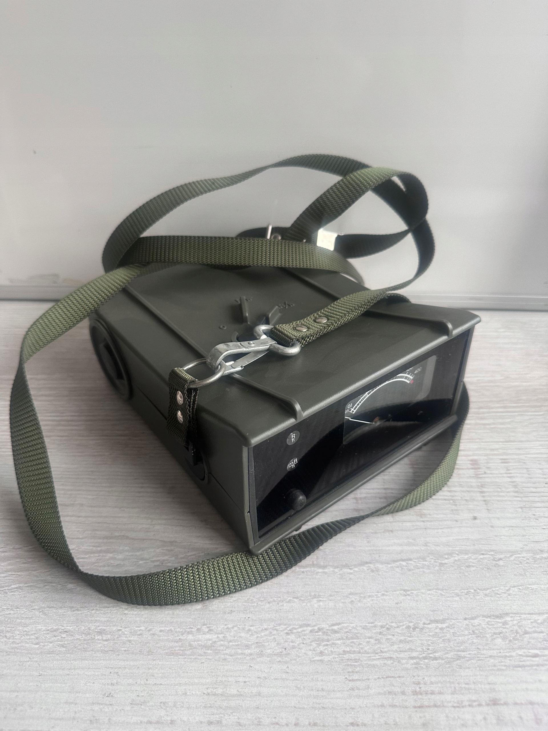 TVT-322 miliwoltomierz woltomierz analogowy AC 2 kanałowy LongWei