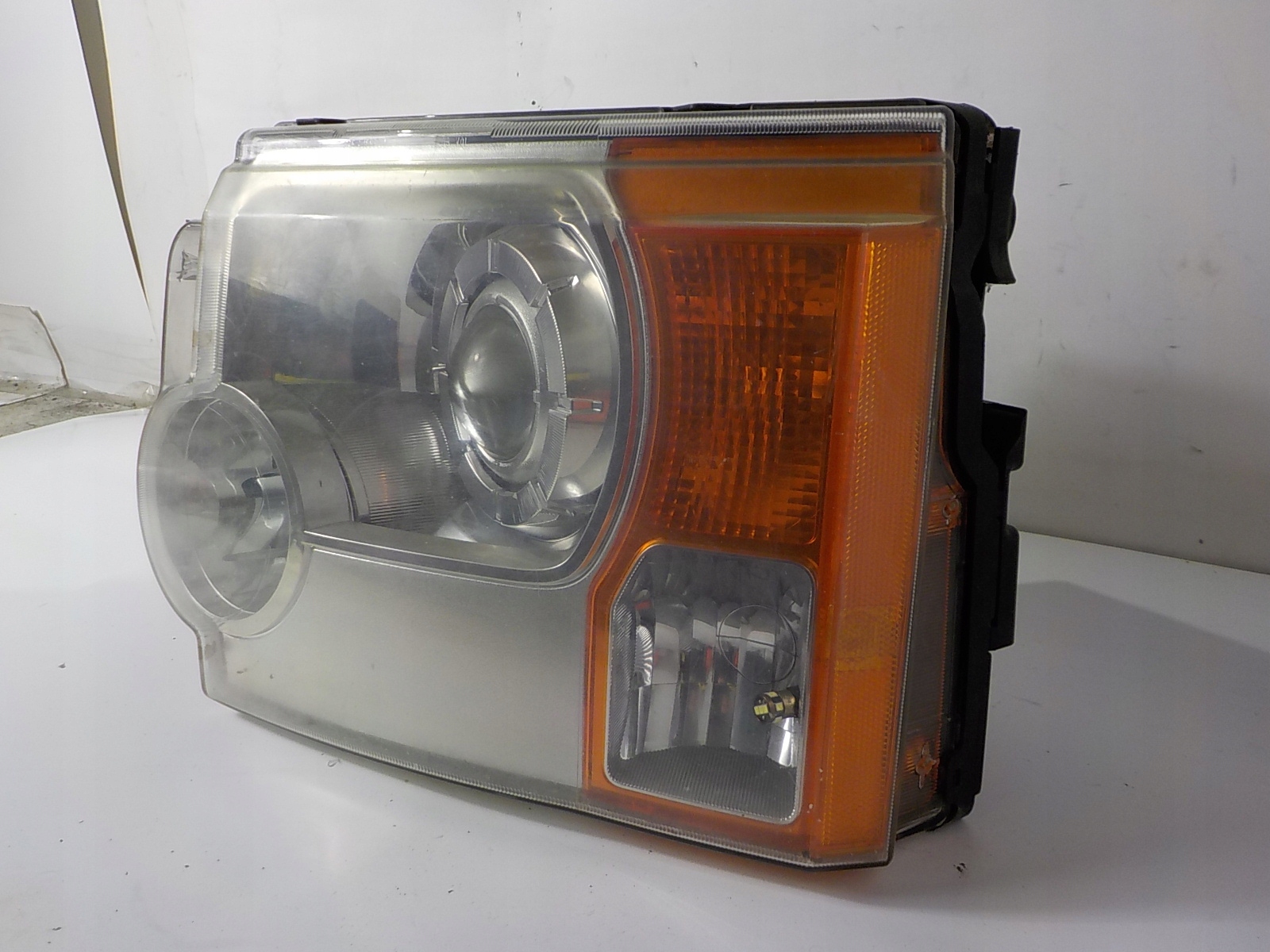 LAND ROVER DISCOVERY III XENON light left front front UK