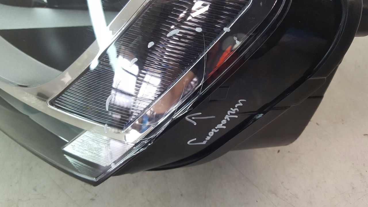 light front front left VW Jetta