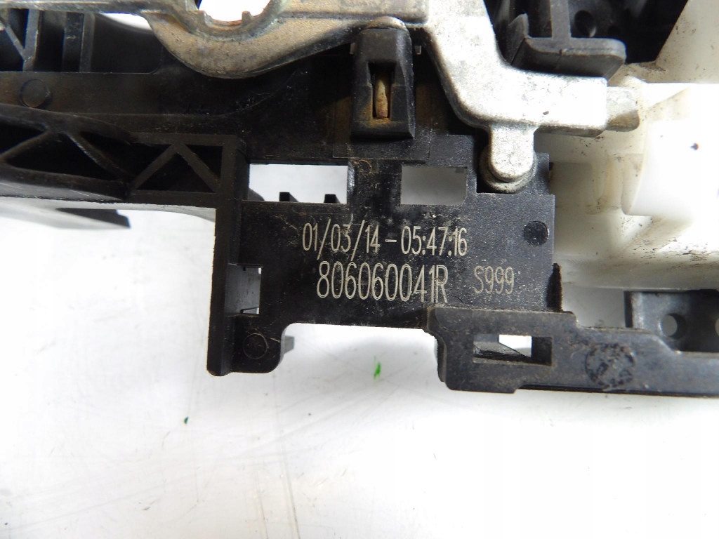 RENAULT SCENIC III LIFT handle front right 806060041R TED69