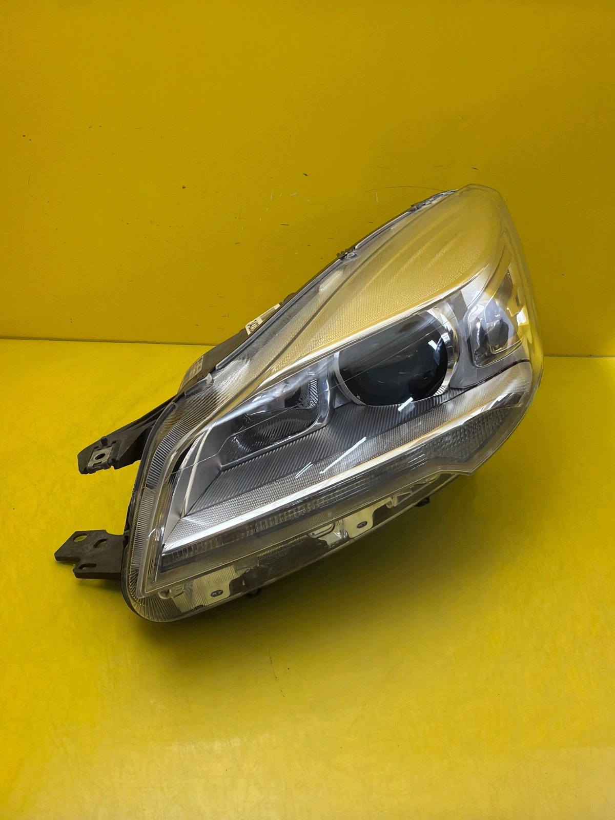 light left front Ford Kuga MK2 Bi-Xenon CV44-13D155-AG