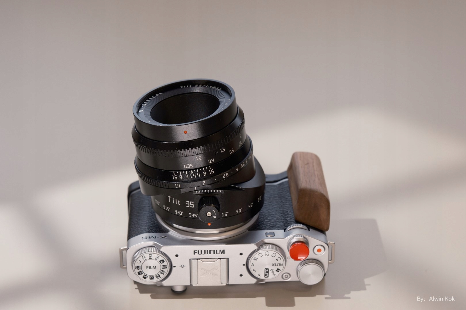 TTArtisan TILT 35mm F1.4 Fujifilm X (APS-C) - nowość