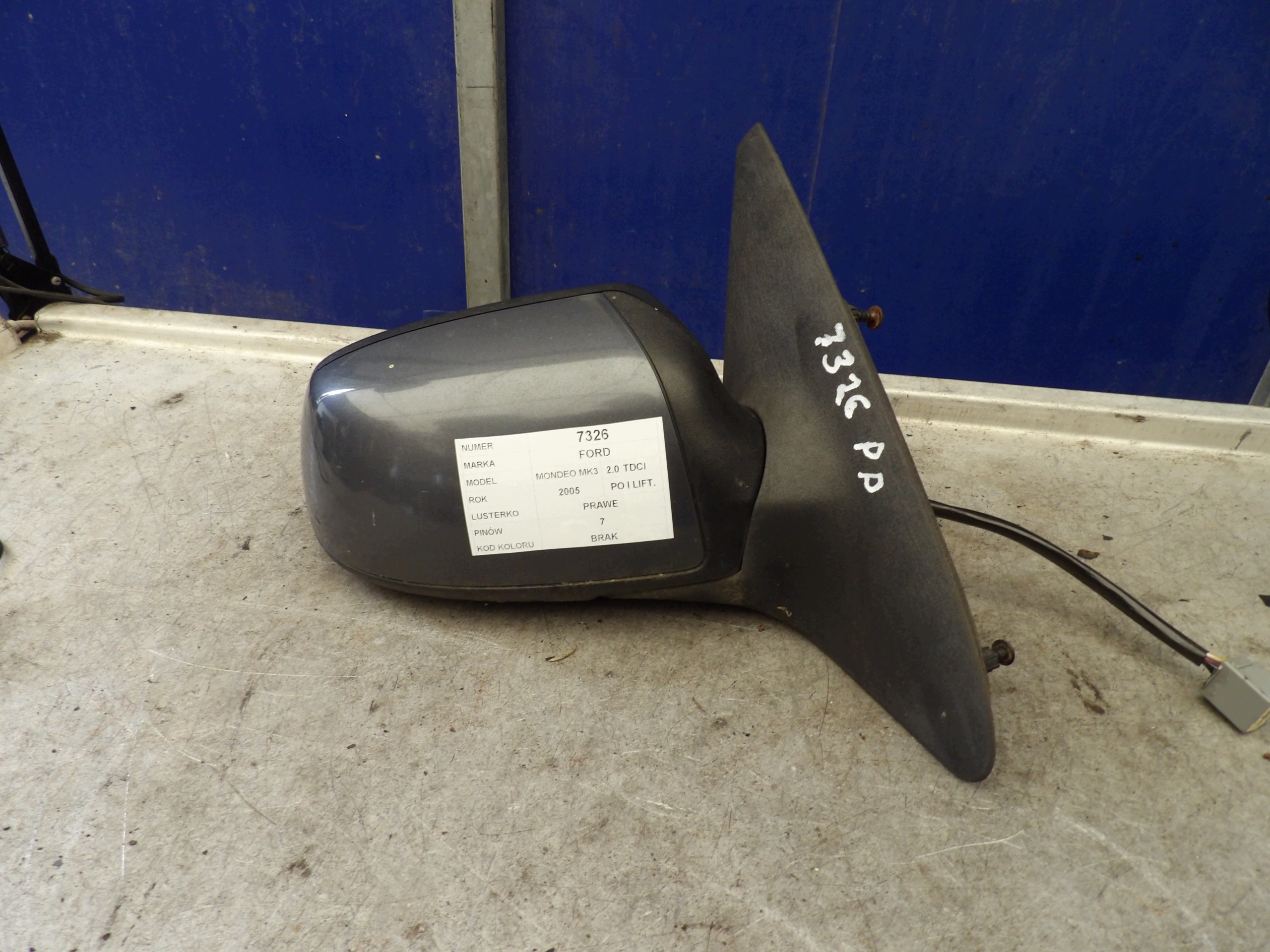 Ford Mondeo MK3 mirror right 7 vertical