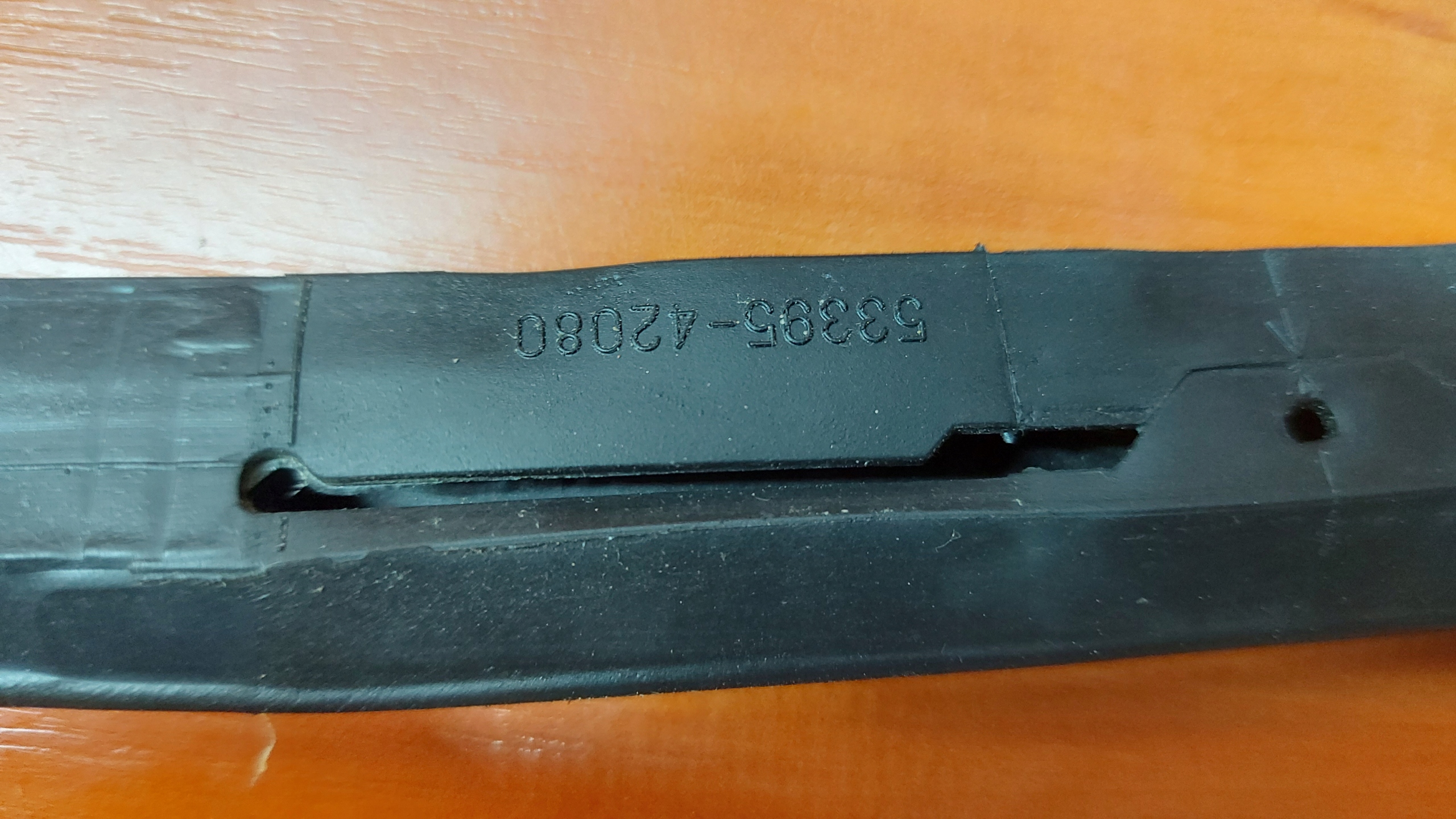 Joint du capot Pare choc TOYOTA RAV4 V 19