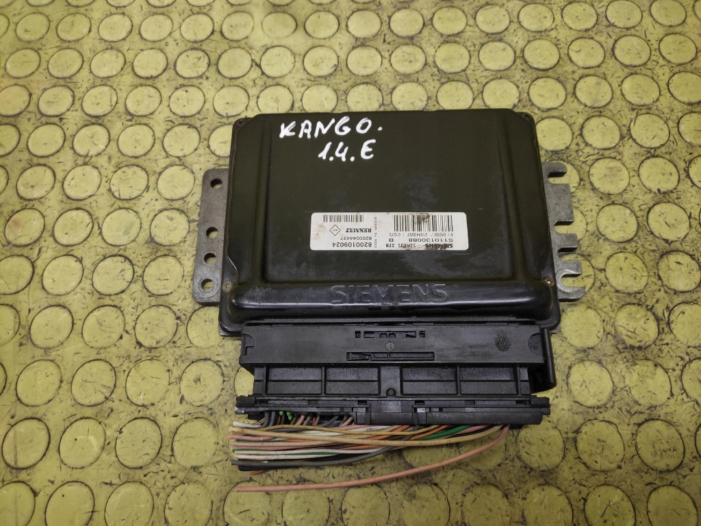 RENAULT KANGOO 1.4 control unit of the engine 8200109024