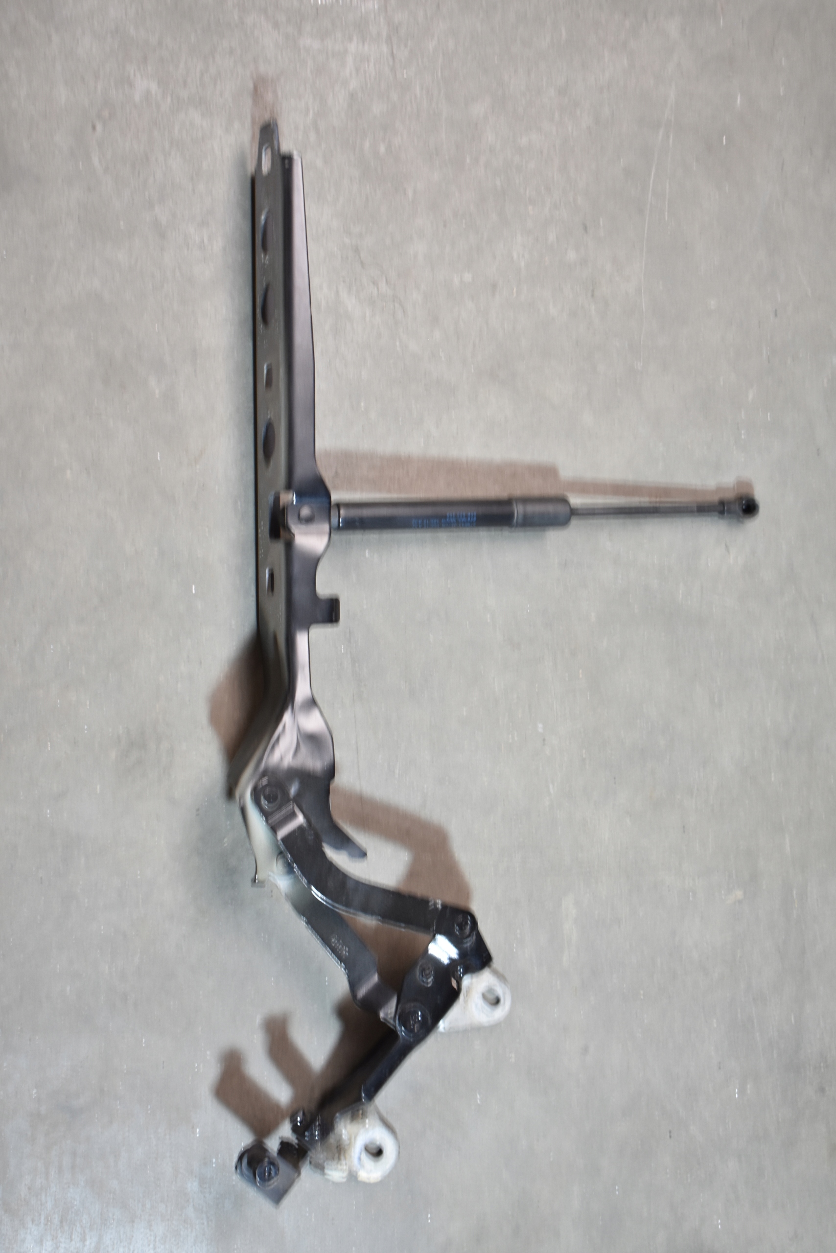 IDEALNY hinge bonnets right PORSCHE MACAN 1