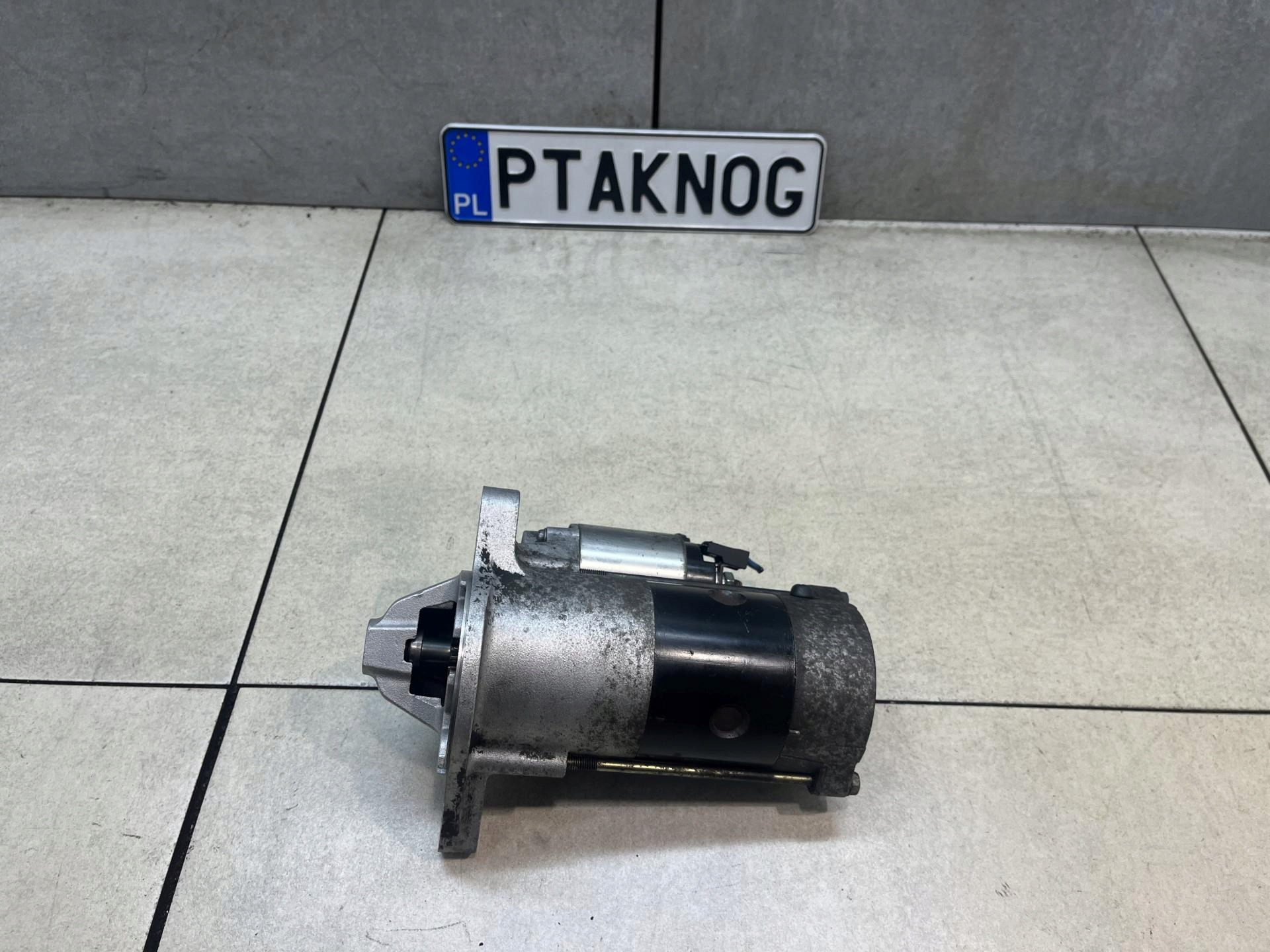 starter MAZDA MPV 2.0 D M002T88671