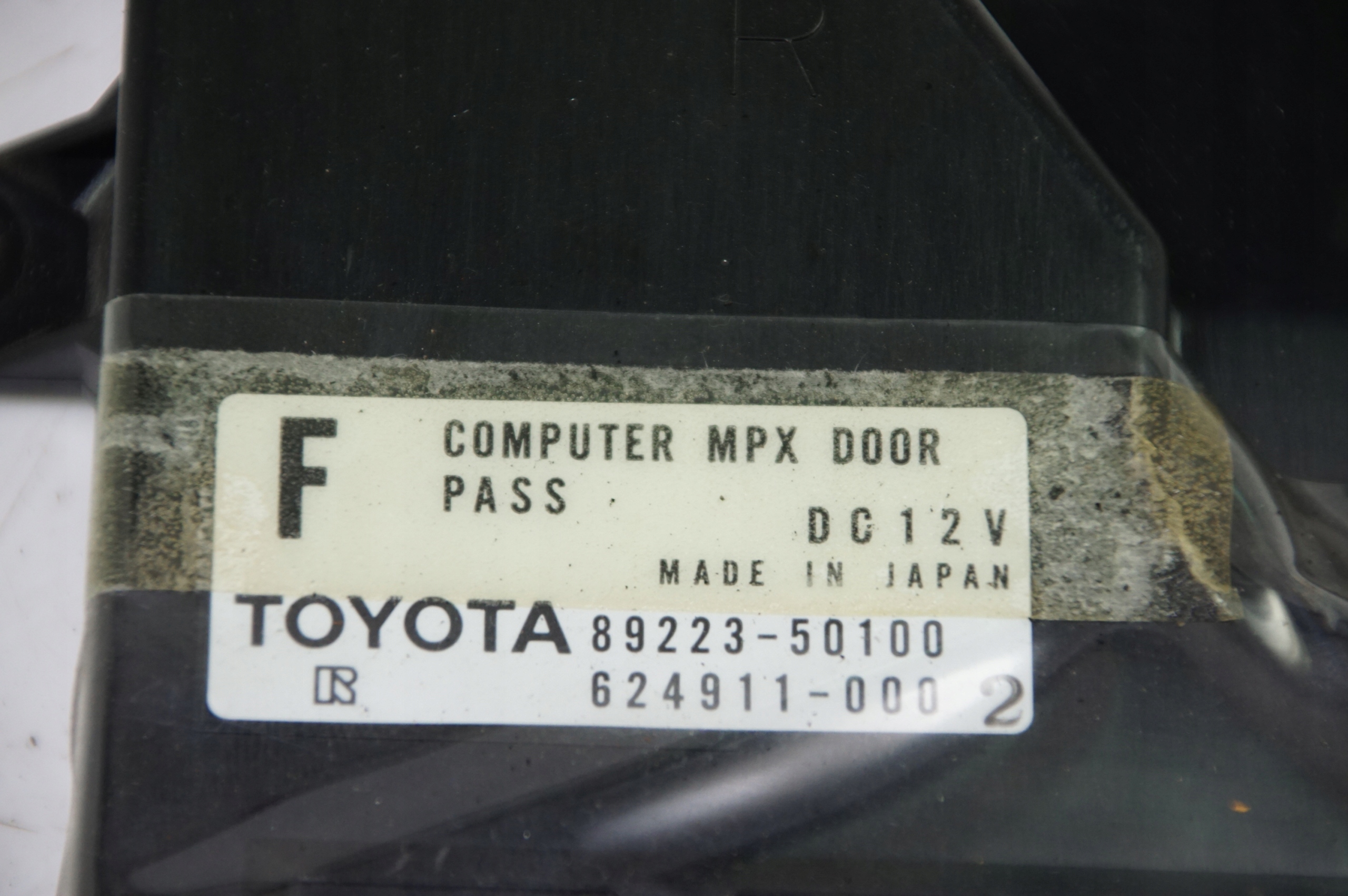 module 89223-50100 LEXUS LS400