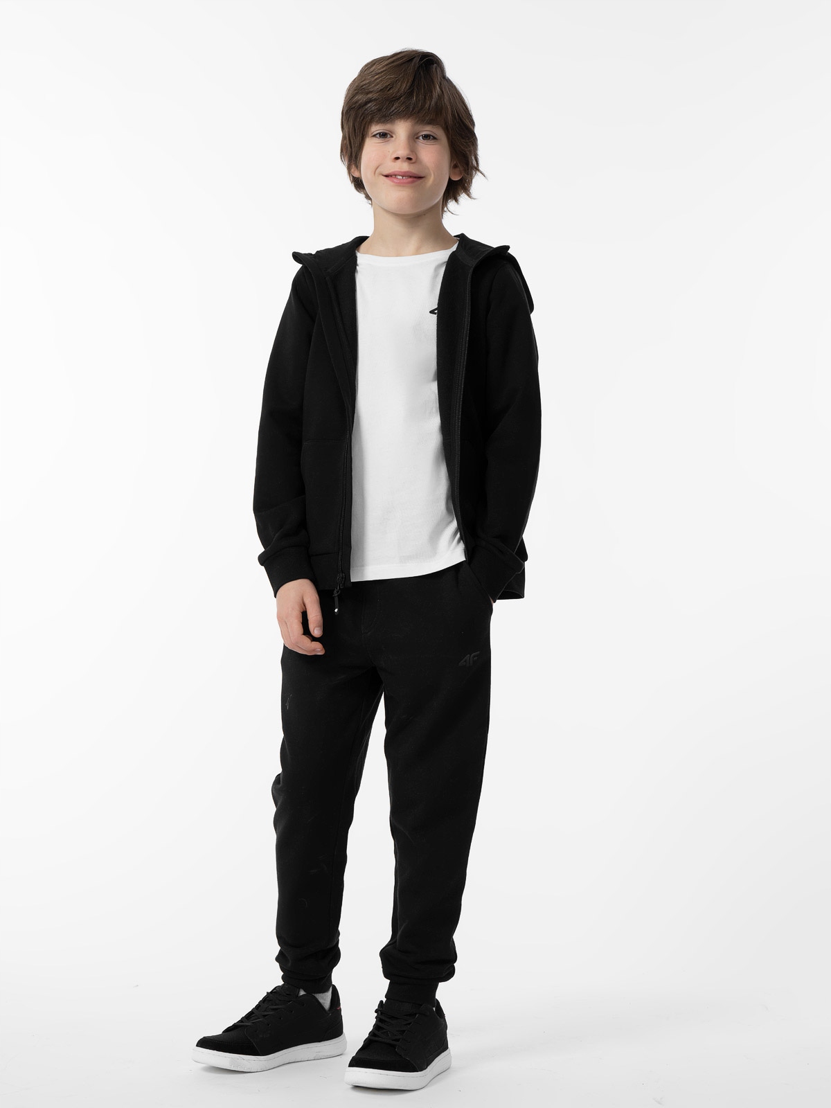 4F BLUZA CHŁOPIĘCA DRESOWA SPORTOWA Z KAPTUREM ROZPINANA Wiek dziecka 8 lat +