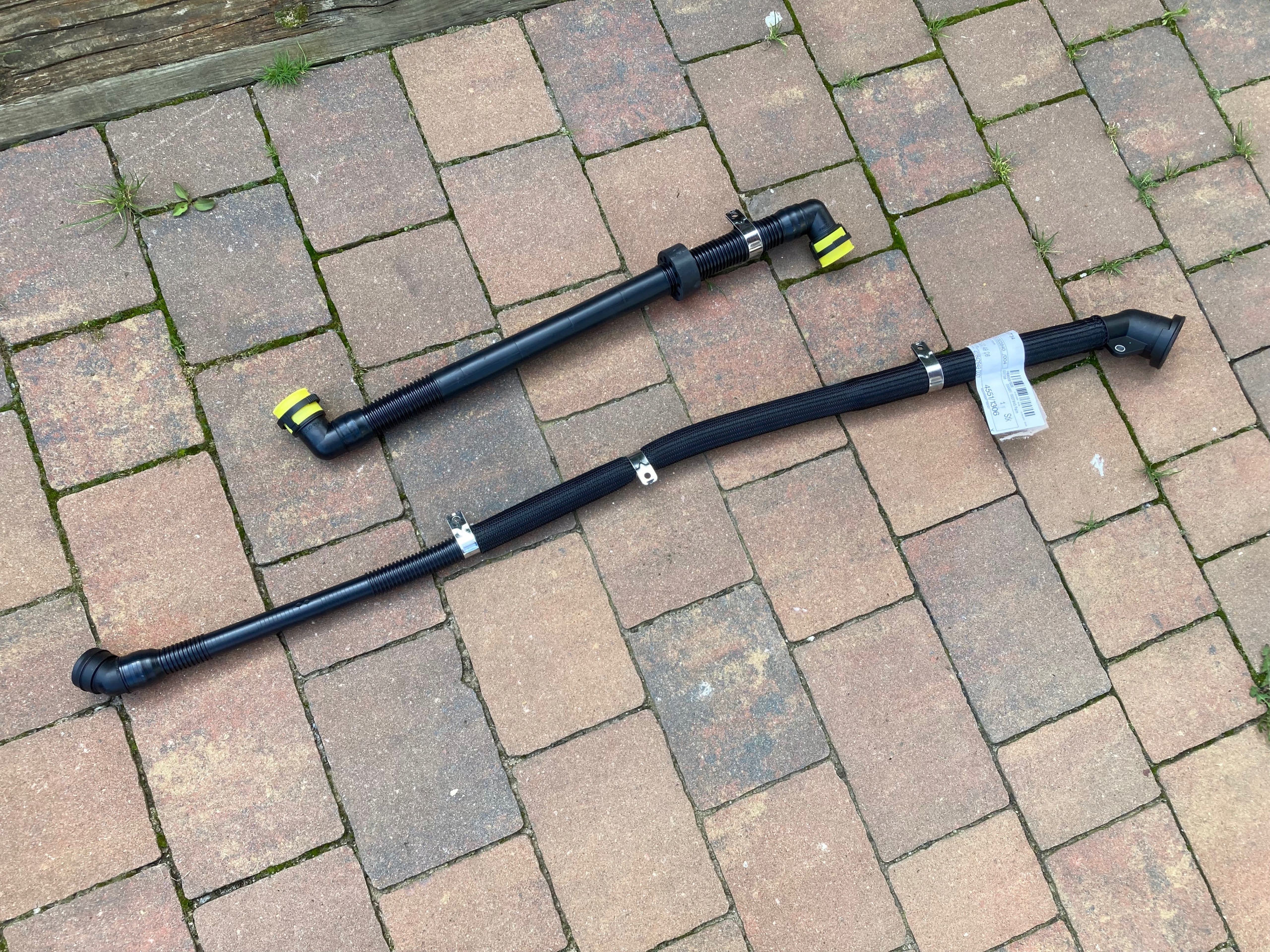 MERCEDES ACTROS MP4 A9605204906 WLEW OLEJU