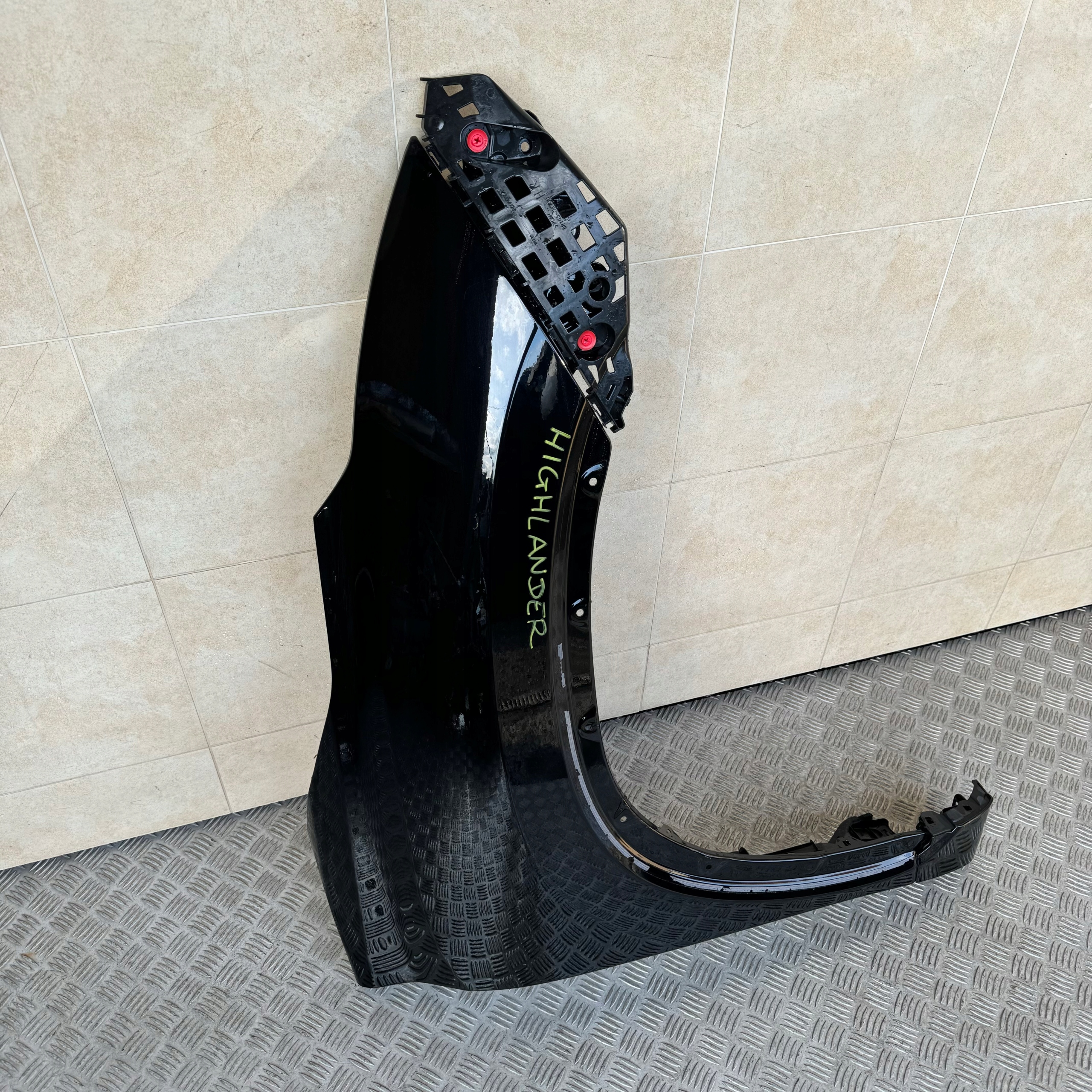 fender complete front right TOYOTA HIGHLANDER IV 2021 ROK nice DEMONTAZ