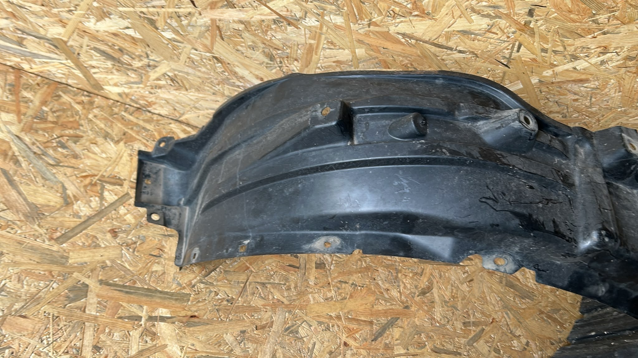 mudguard right right front front TOYOTA YARIS IV 20
