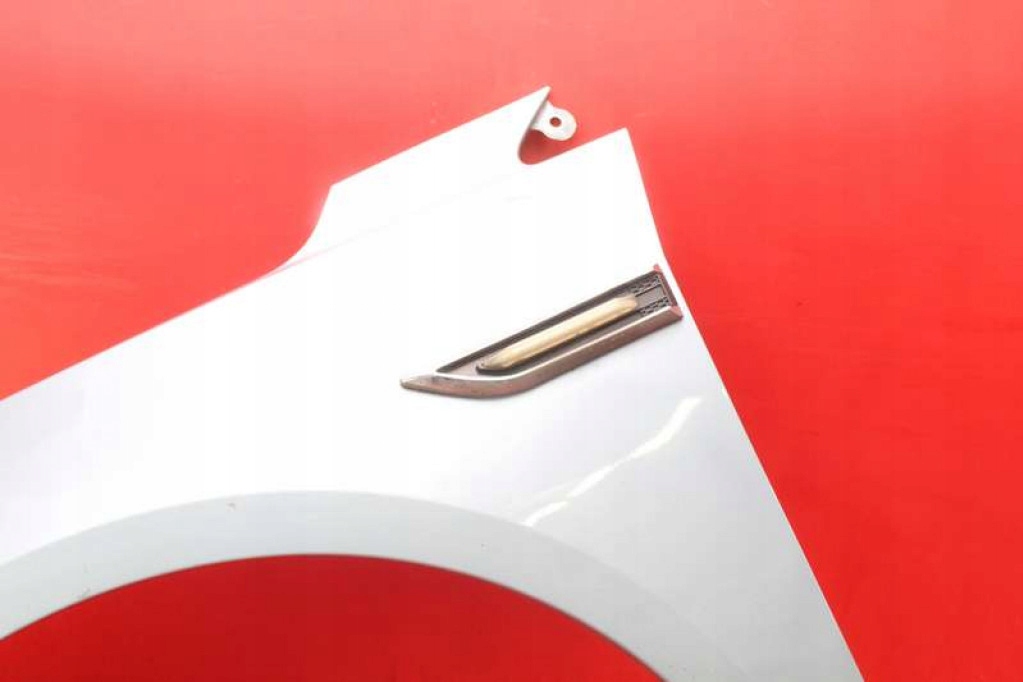 fender left front front GUF CHEVROLET CRUZE 1 and 09-12
