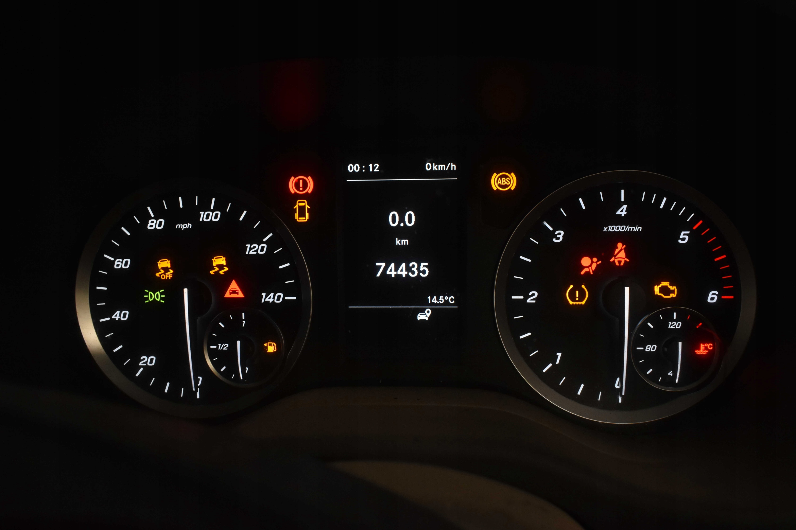 PRÓG SŁUPEK LEWY PRZÓD MERCEDES VITO W447 14- Typ samochodu Samochody osobowe