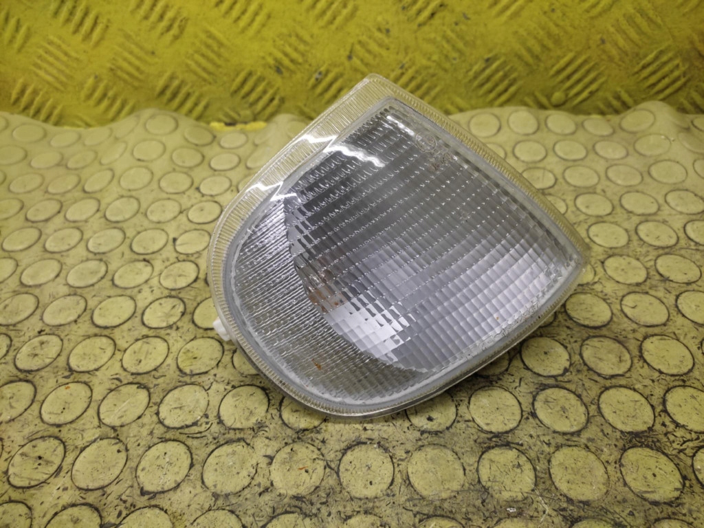 SKODA FELICIA indicator right front 183597B