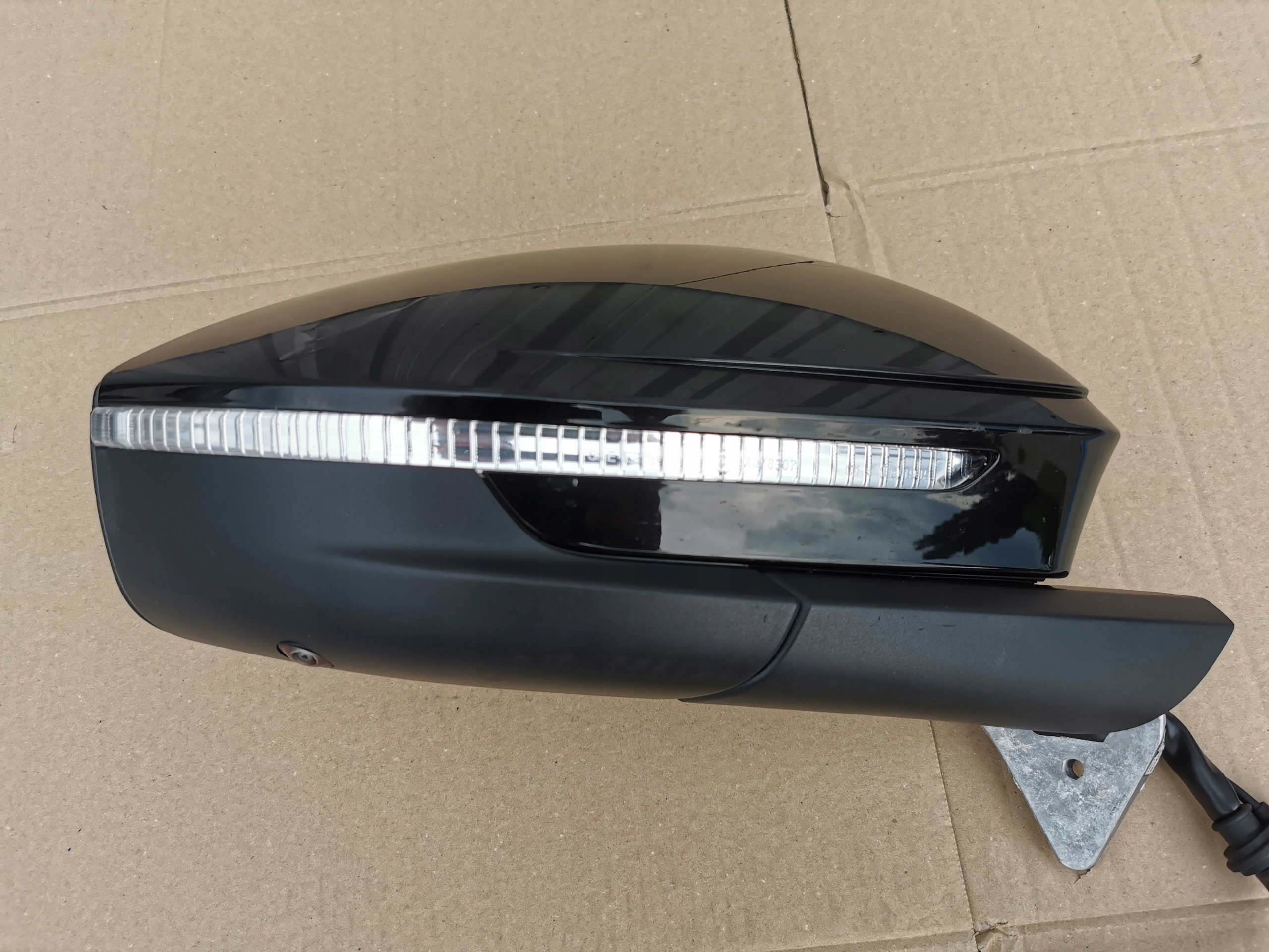 AUDI Q4 Е-ТРОН9b ДЗЕРКАЛО ZEWNETRZNE ПРАВЕ 15+6 ПІНИ-КОНТАКТИ КАМЕРА ASYSTENT