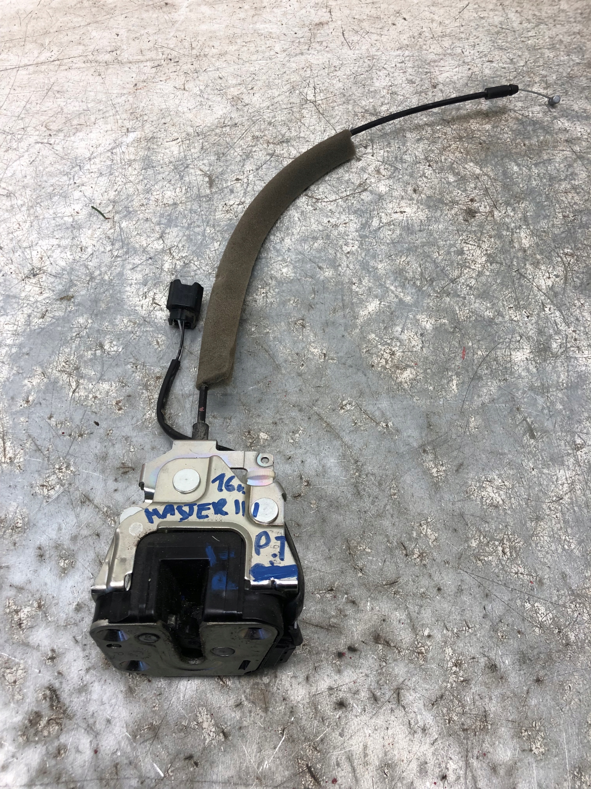 lock door right rear part WYSOKI RENAULT MASTER III