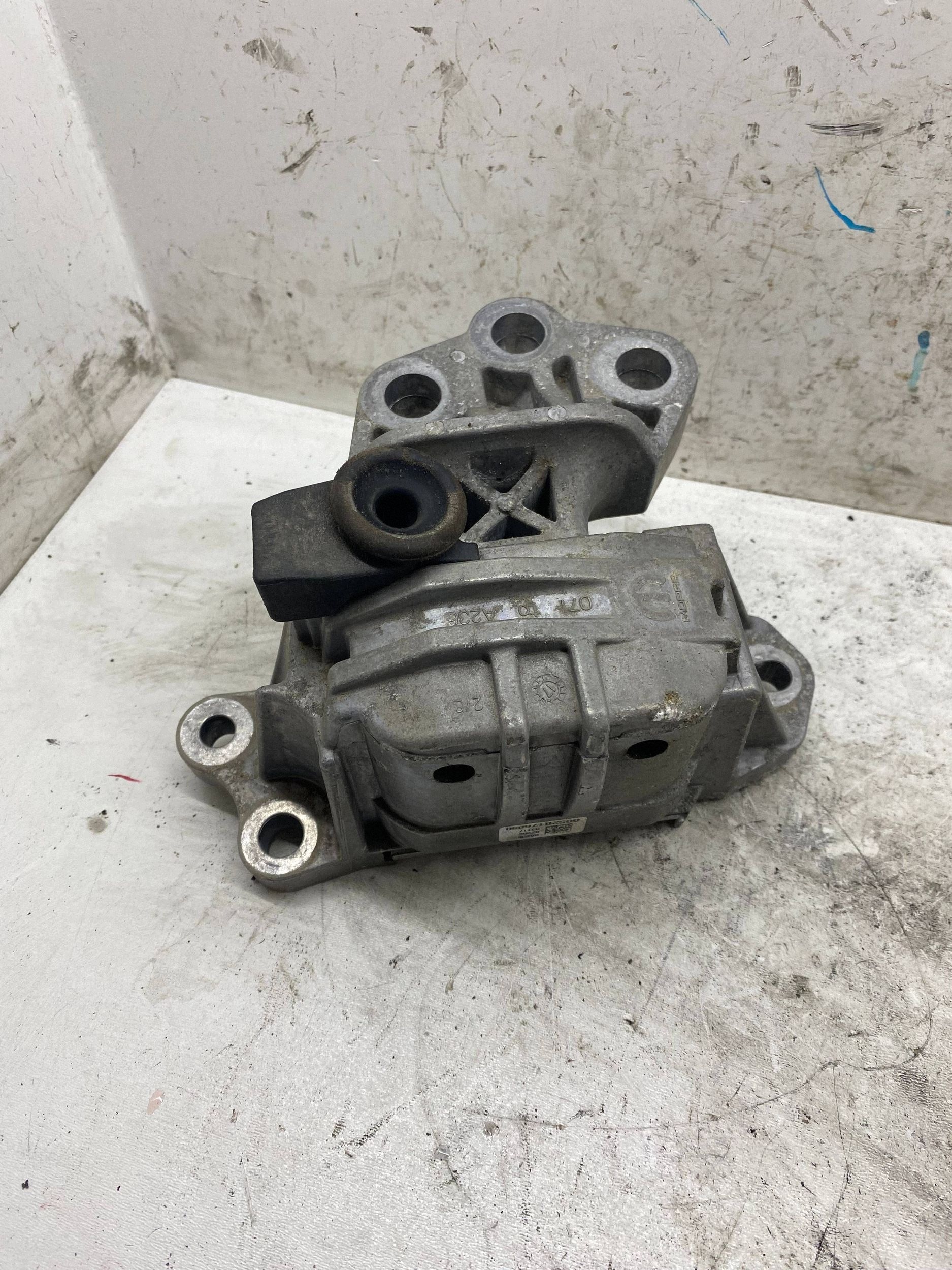 console holder engine mount FIAT TIPO II 1.4 T-JET (2015-) 520176050
