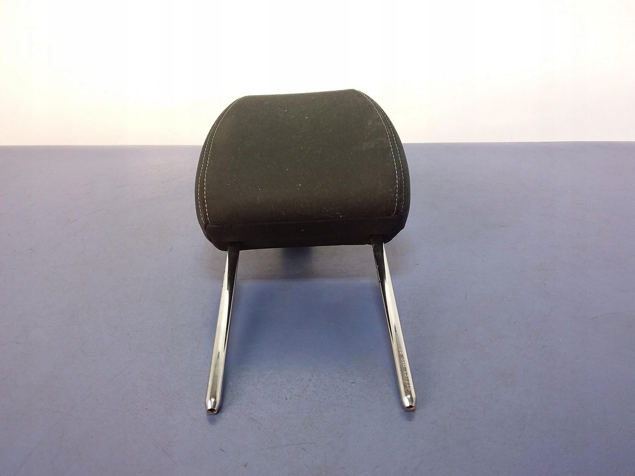 FORD FIESTA MK8 ПОДГОЛОВНИК СИДЕНЬЯ ПЕРЕДНИЙ ПЕРЕДНИЙ