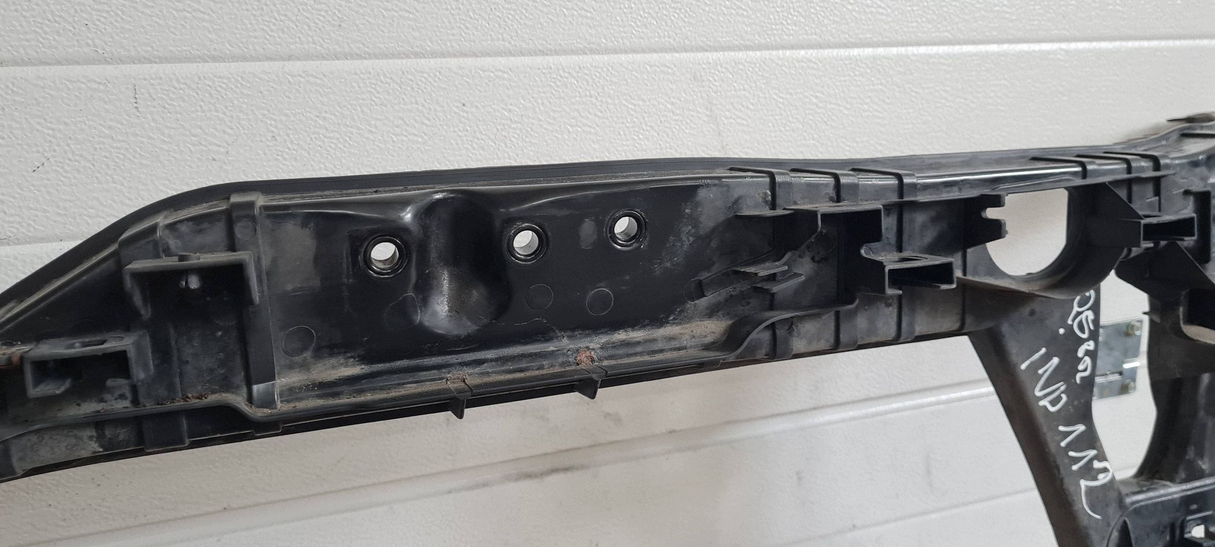 Q5 8R support panel for radiators pillar iron 8R0805594 8R0805594