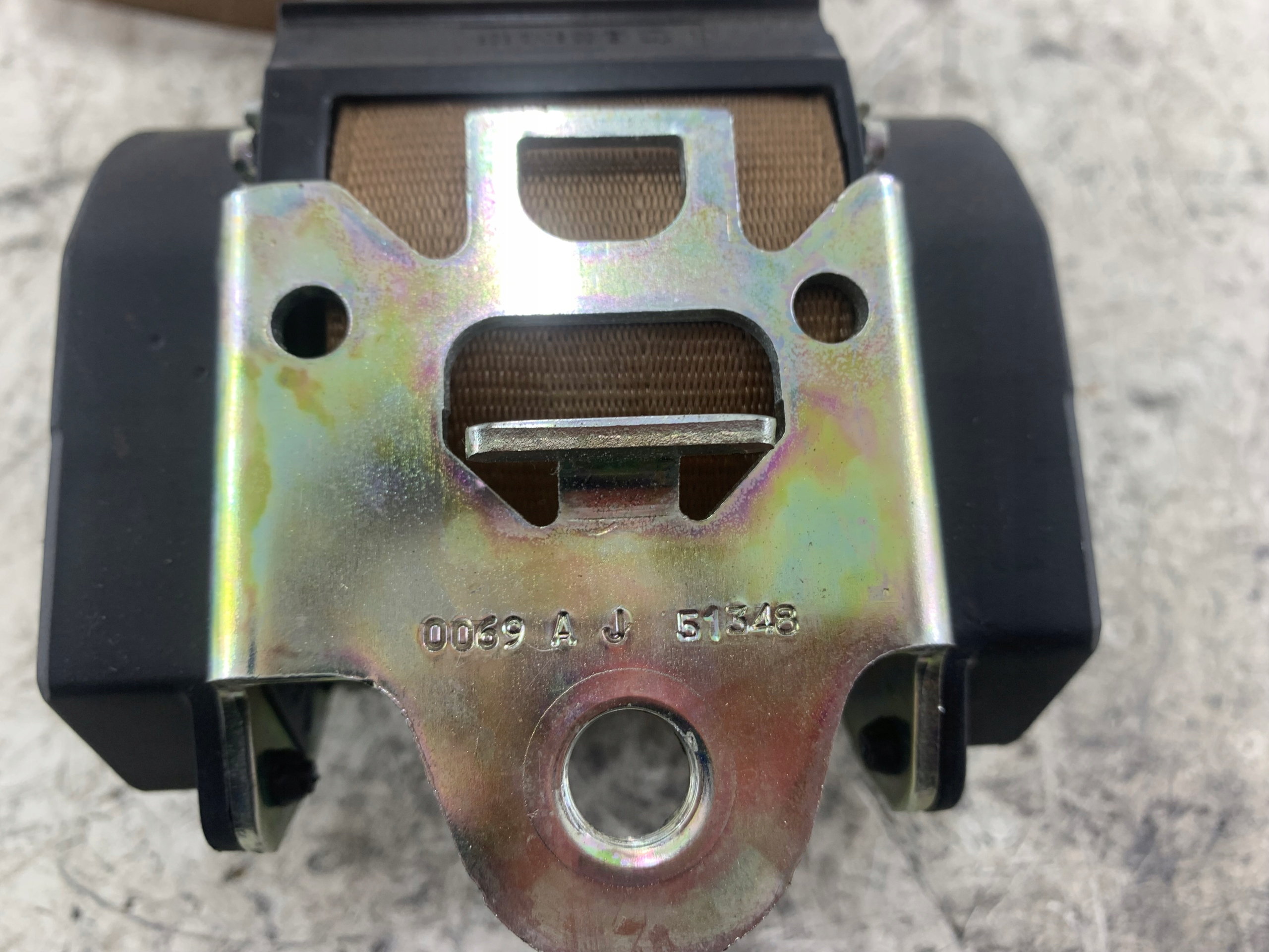 AUDI A6 C6 Gurten Sicherheits links rechts heck 4F0857805E BRAZOWY