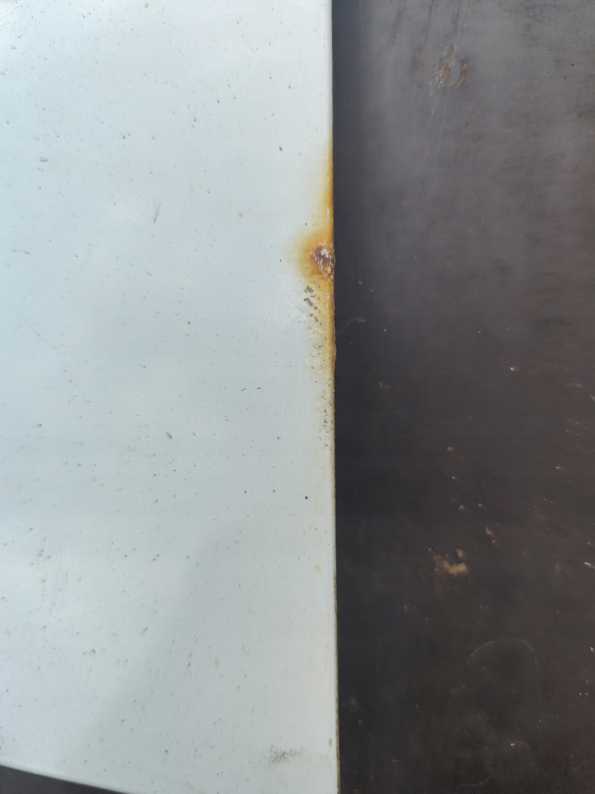 VW T5 KLAPKA Blech Blende Abdeckung Tankklappe des Kraftstoffsbehälters