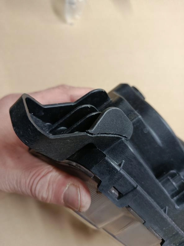 KORANDO IV 2019+ ГАЛОГЕН led передний левый oe рестайлинг