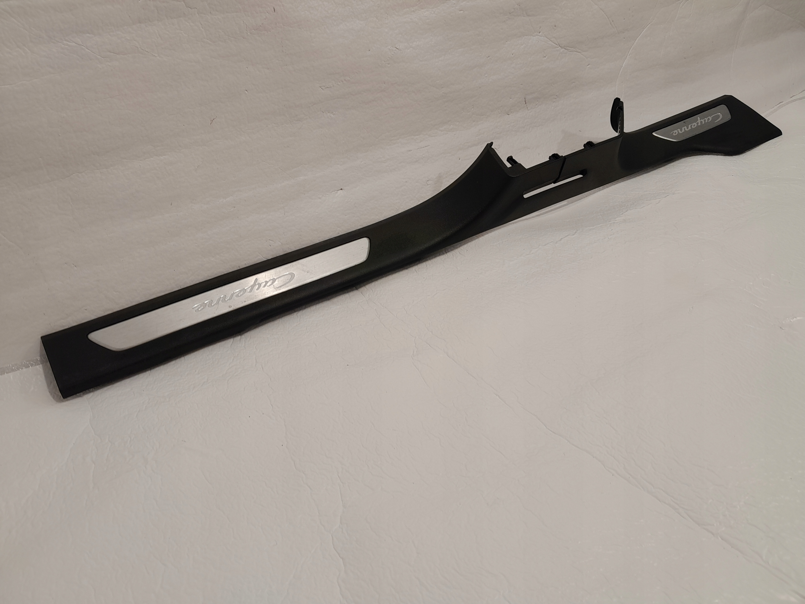 PORSCHE CAYENNE 9Y moulding threshold right 760853846A