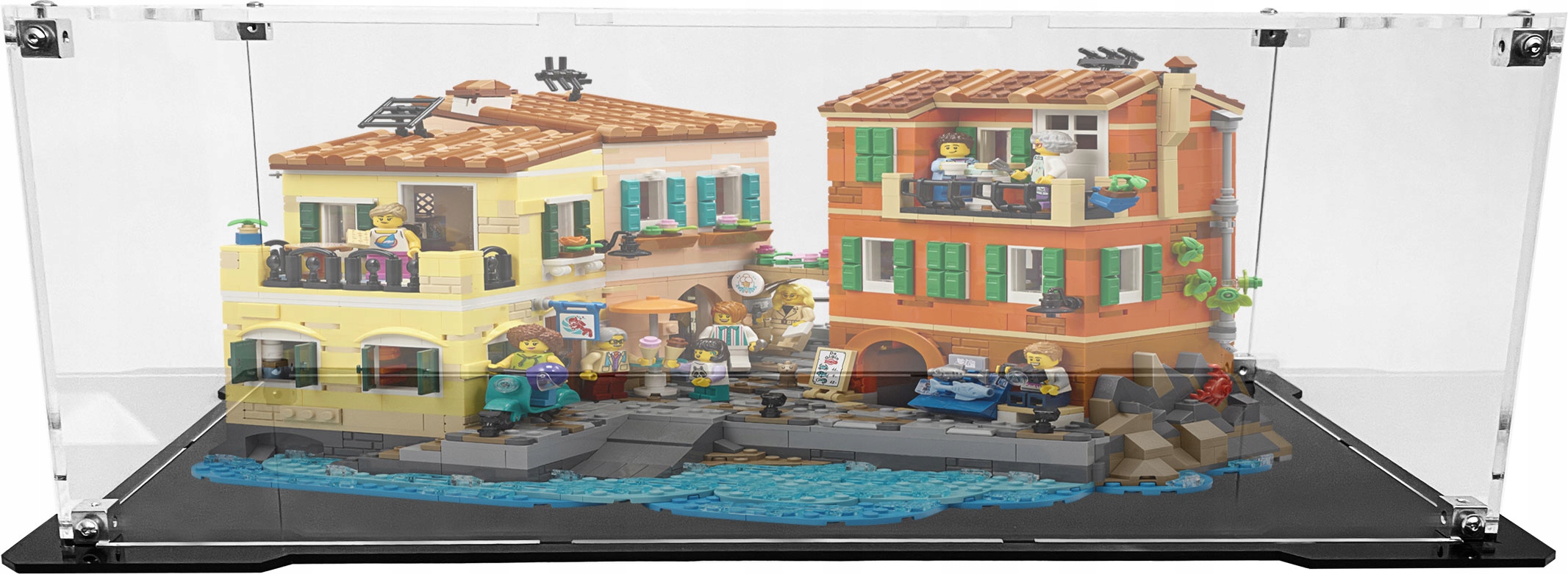 Vitrína s černou základnou pro Lego 21359 Ideas Italská riviéra