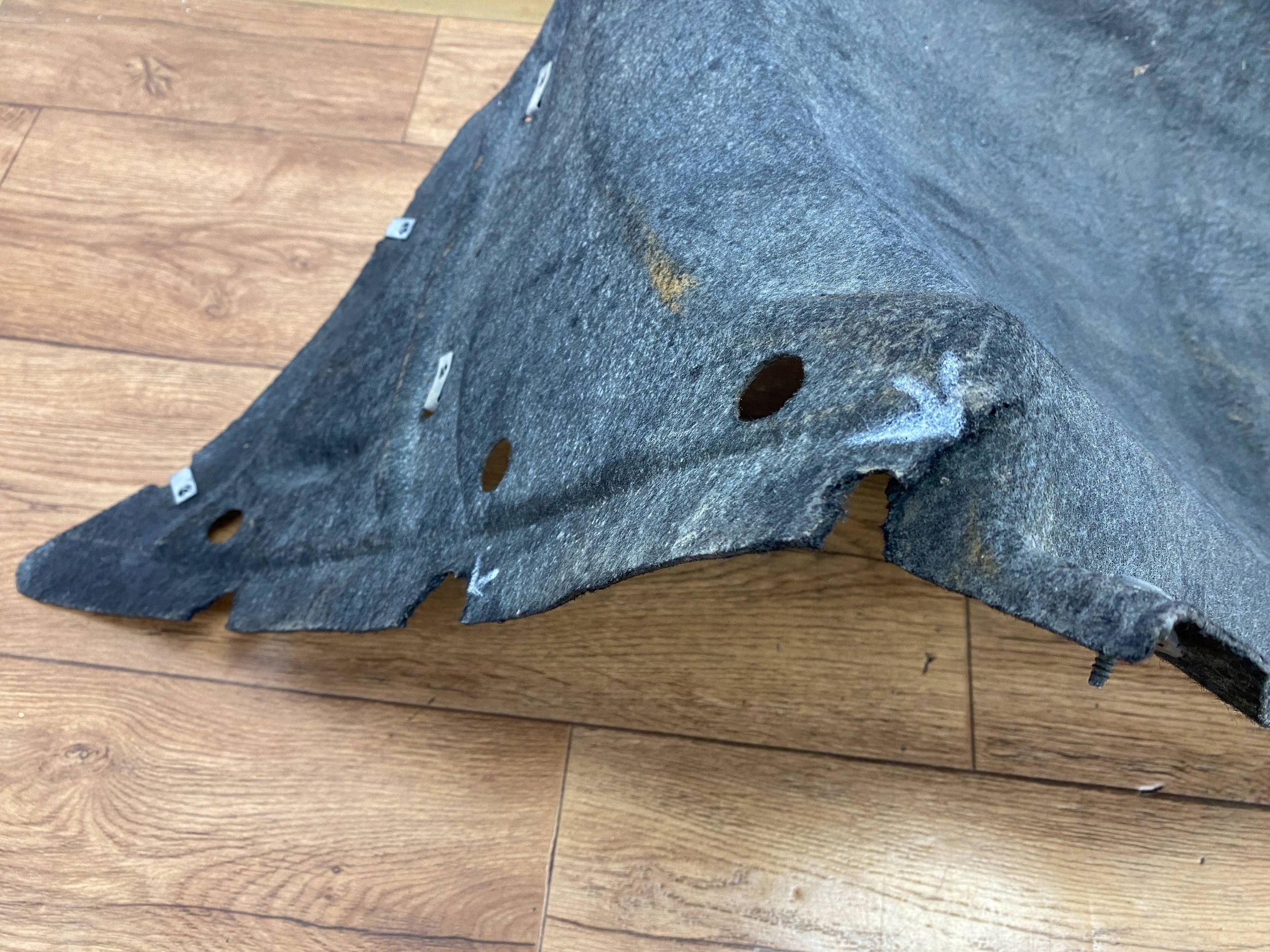 mudguard front left Chevrolet Camaro 2016+