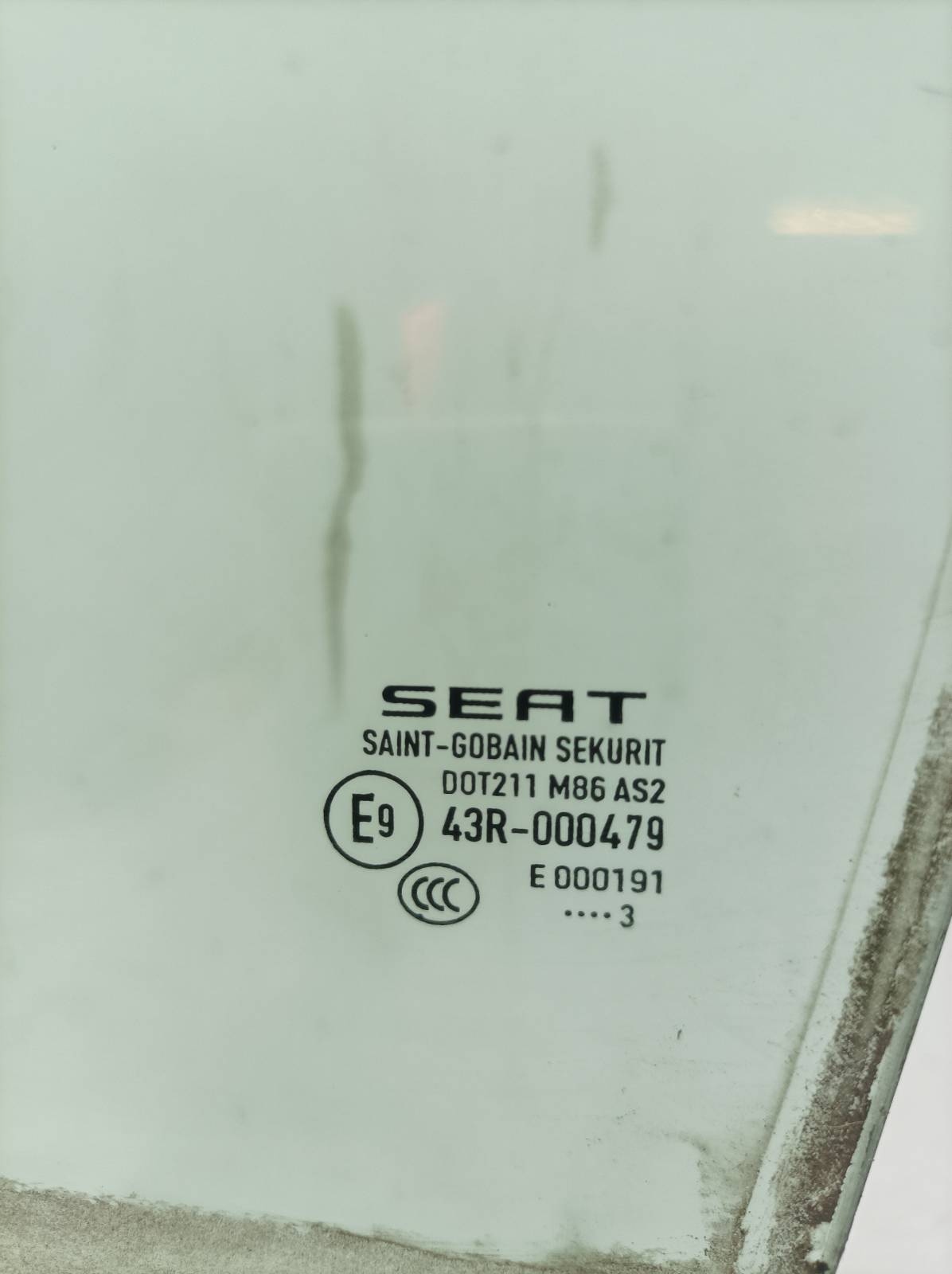 window door left front 13 ROK KOMBI Seat Ibiza IV (2008- )