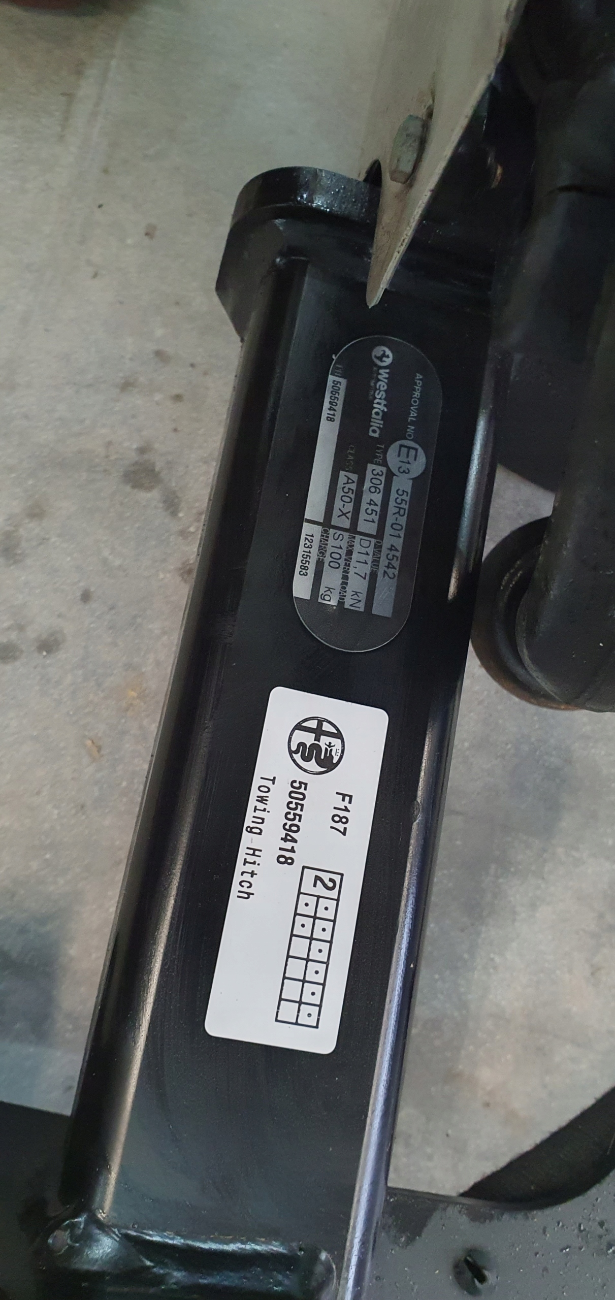 hak elektryczny WESTFALIA ALFA ROMEO STELVIO DEDYKOWANY + MODUŁ JAK NOWY Producent Alfa Romeo OE