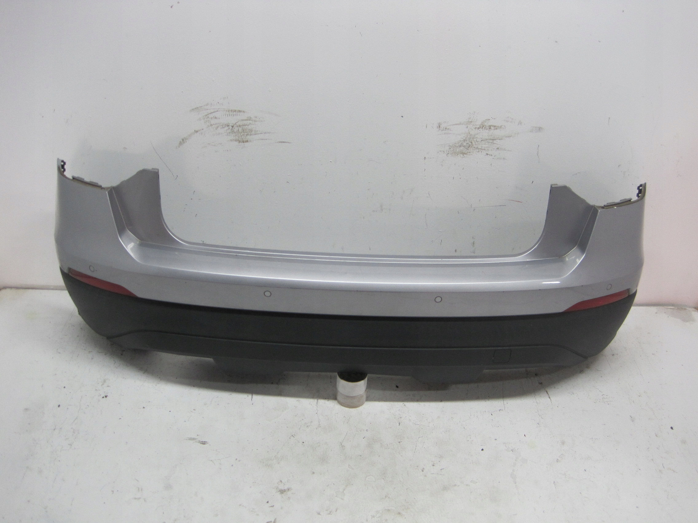bumper rear Audi Q2 81A 4 PDC 18r below towing