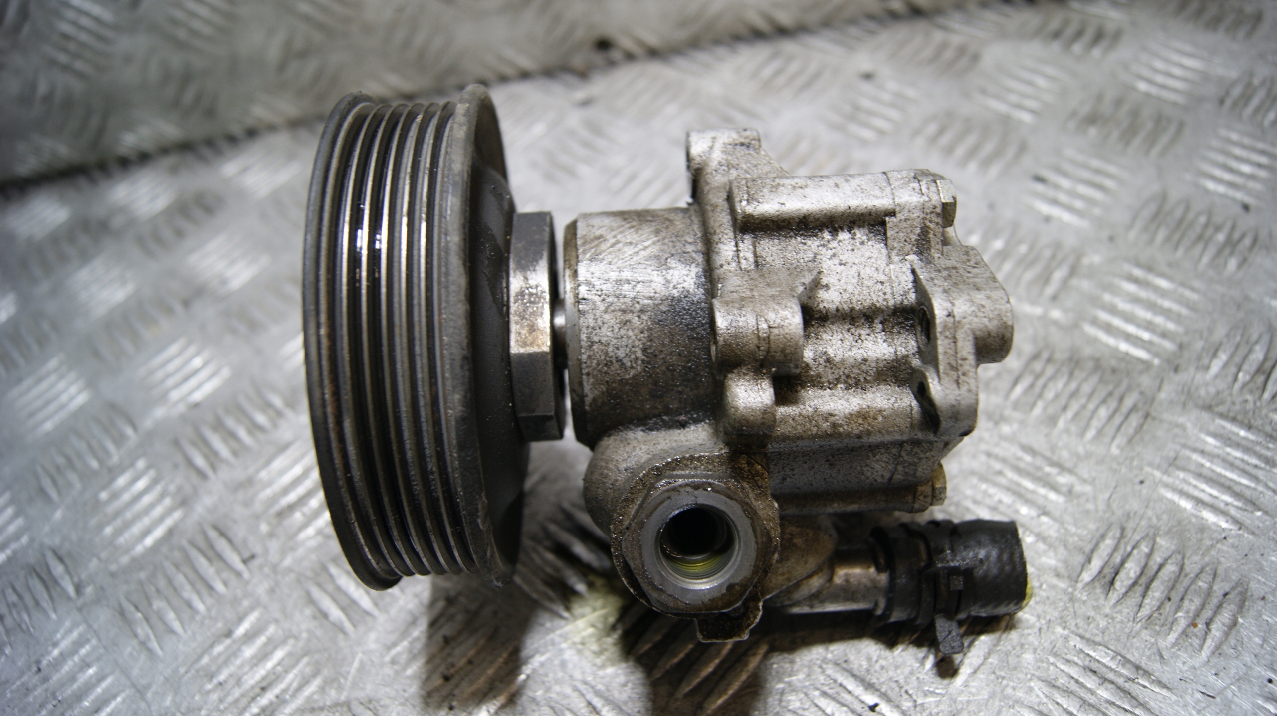 Pompa servosterzo AUDI A3 8L GOLF 4 SEAT LEON