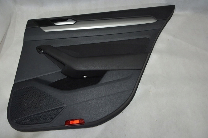 дверные карты P.T. vw PASSAT B8 3G9867212AC