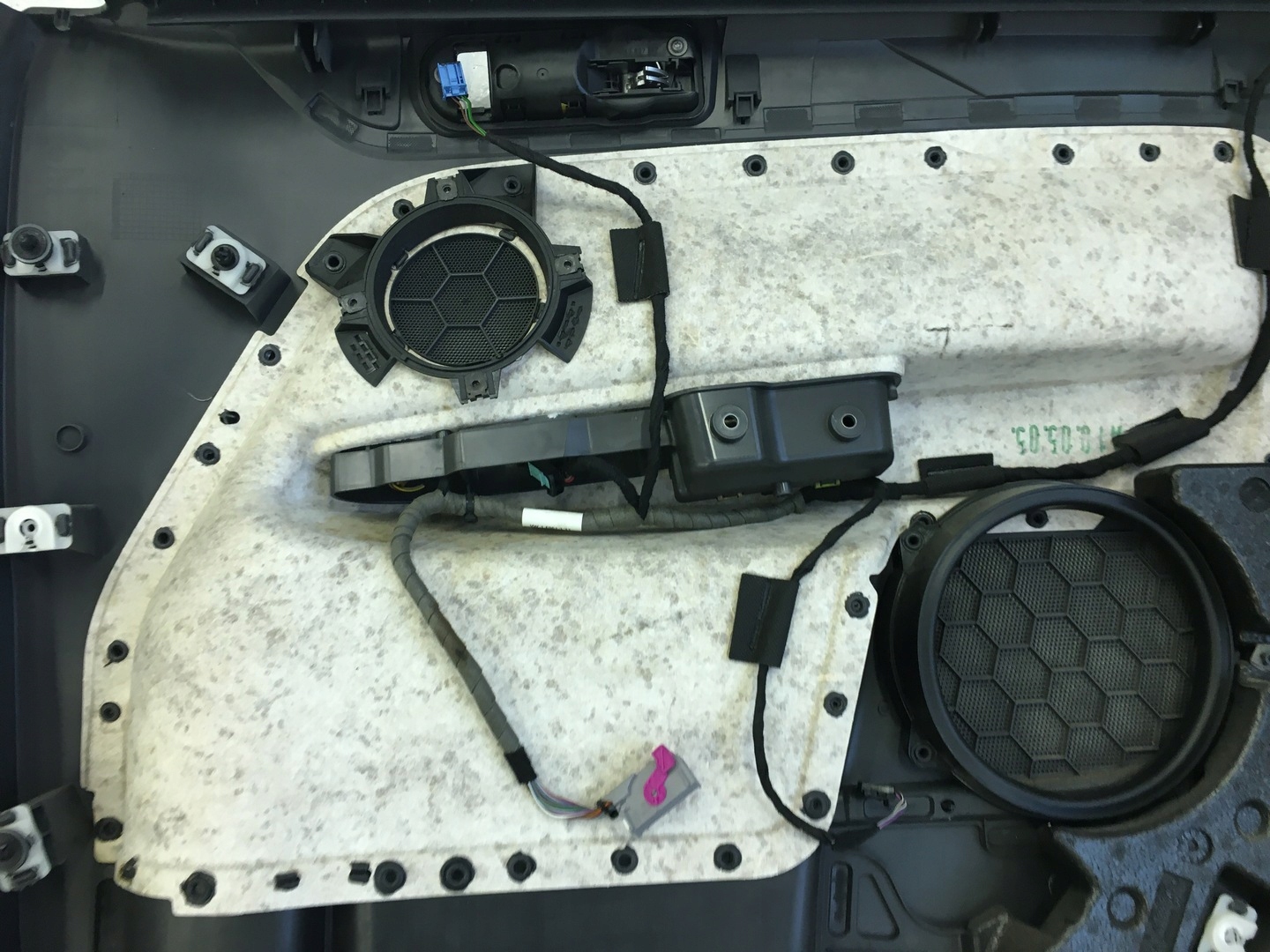 дверные карты обивка перед vw Golf 5 PLUS 2003-2009