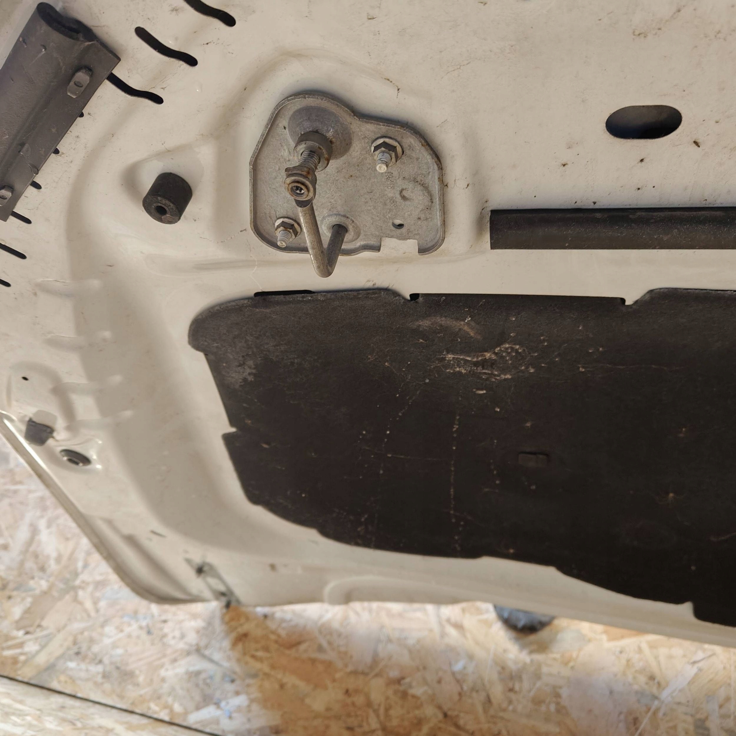 bonnet front Volkswagen Polo VI 2G nice