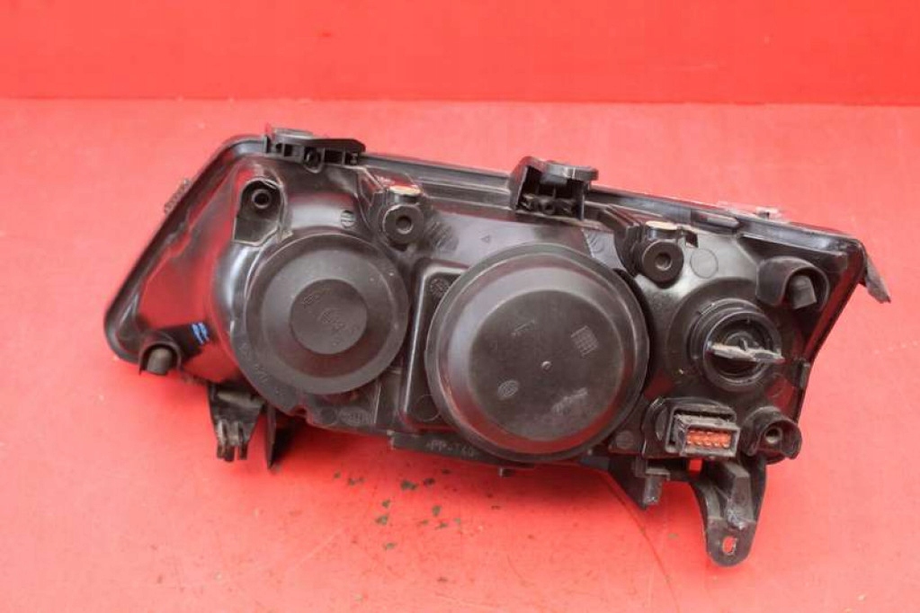 REFLEKTOR right light front lens EU 155820RE SAAB 9-3 93 2 II 02-07