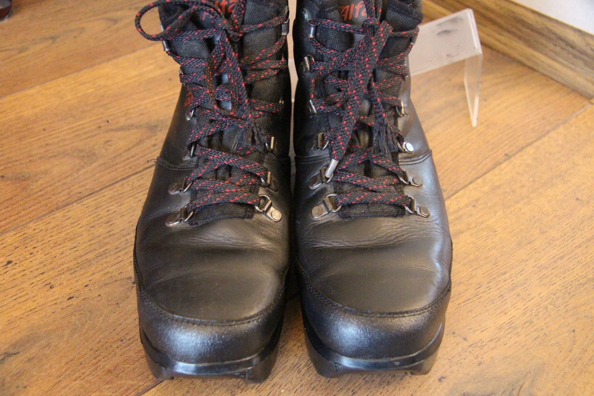 ALFA NNN BC - ROZ.44/28,5CM - SKÓRA - OCIEPLONE Rozmiar 44