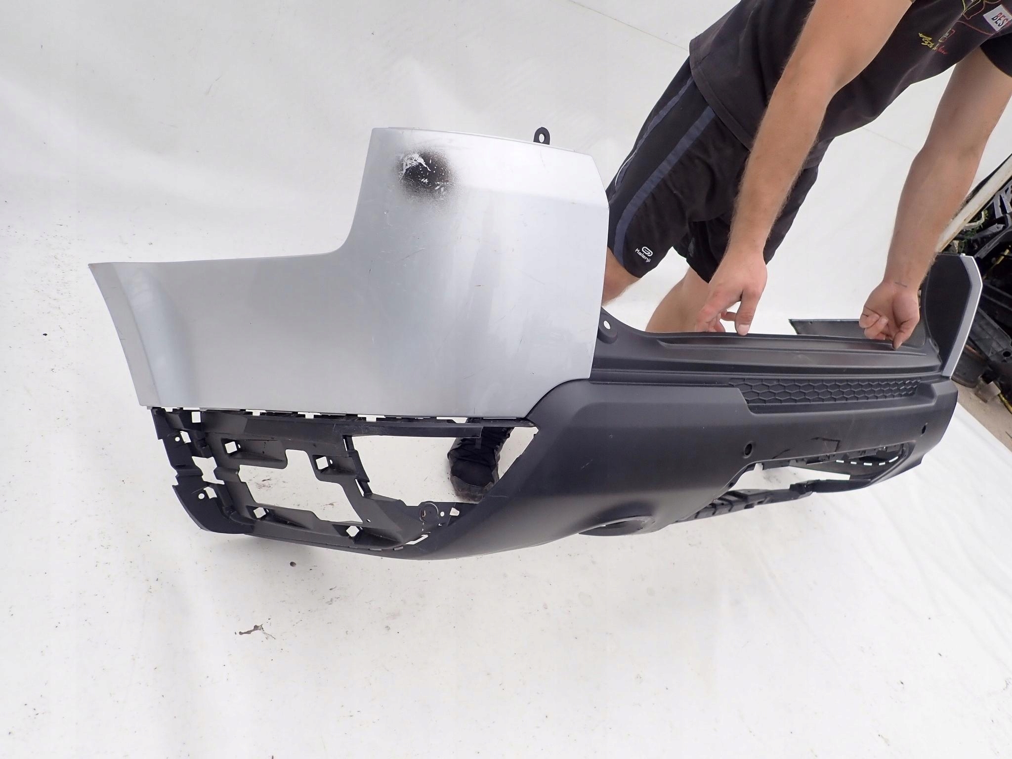 RANGE ROVER SPORT II 2 13-> bumper rear part PDC