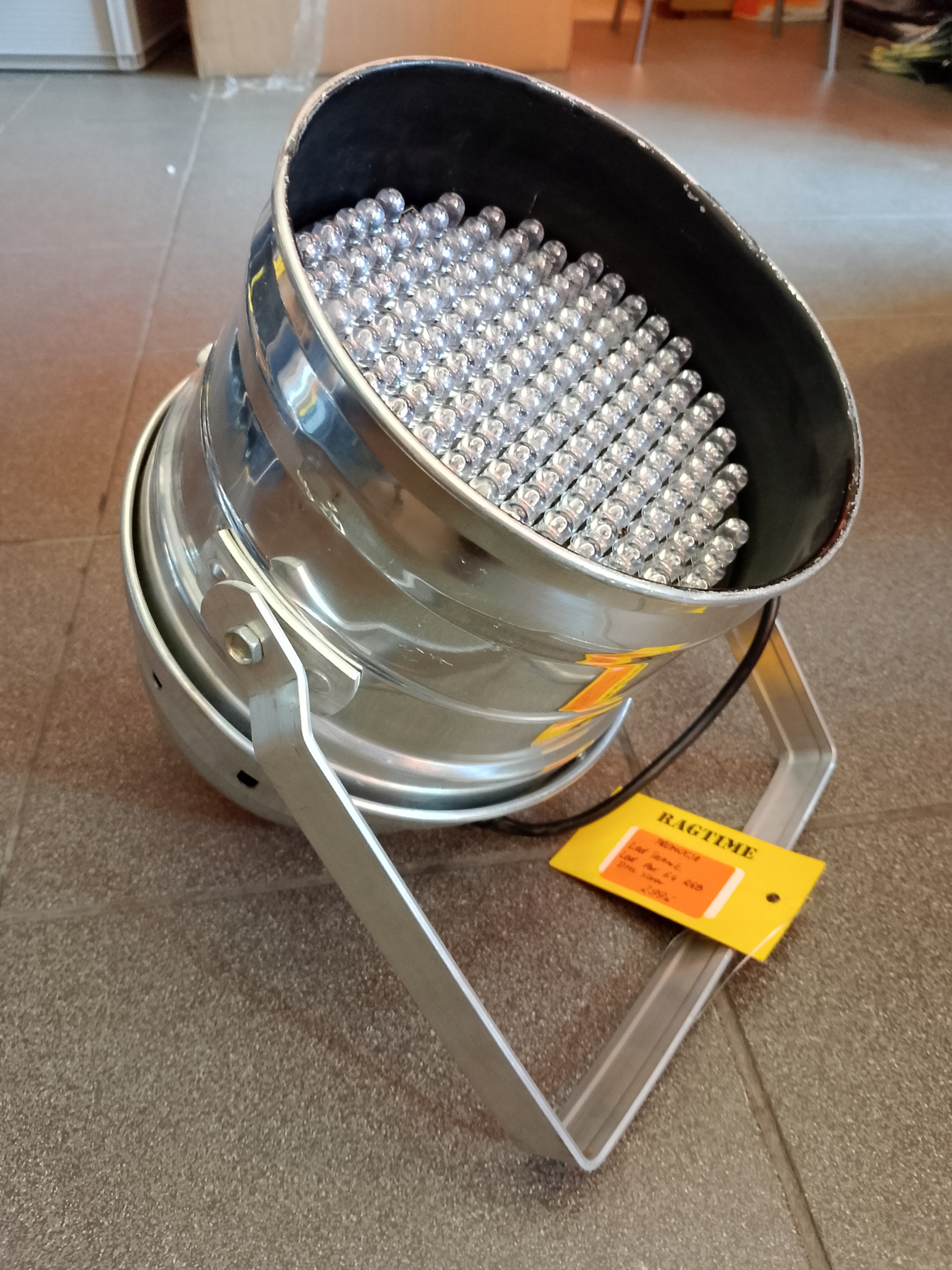 Led Technik Led Par 64 RGB DMX Silver